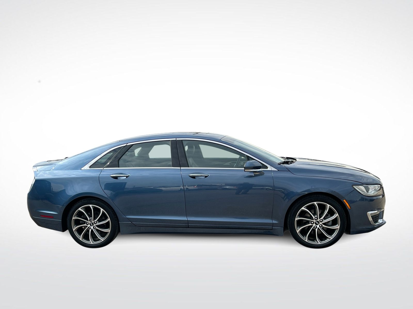 Thumbnail: 2019 Lincoln MKZ - 8