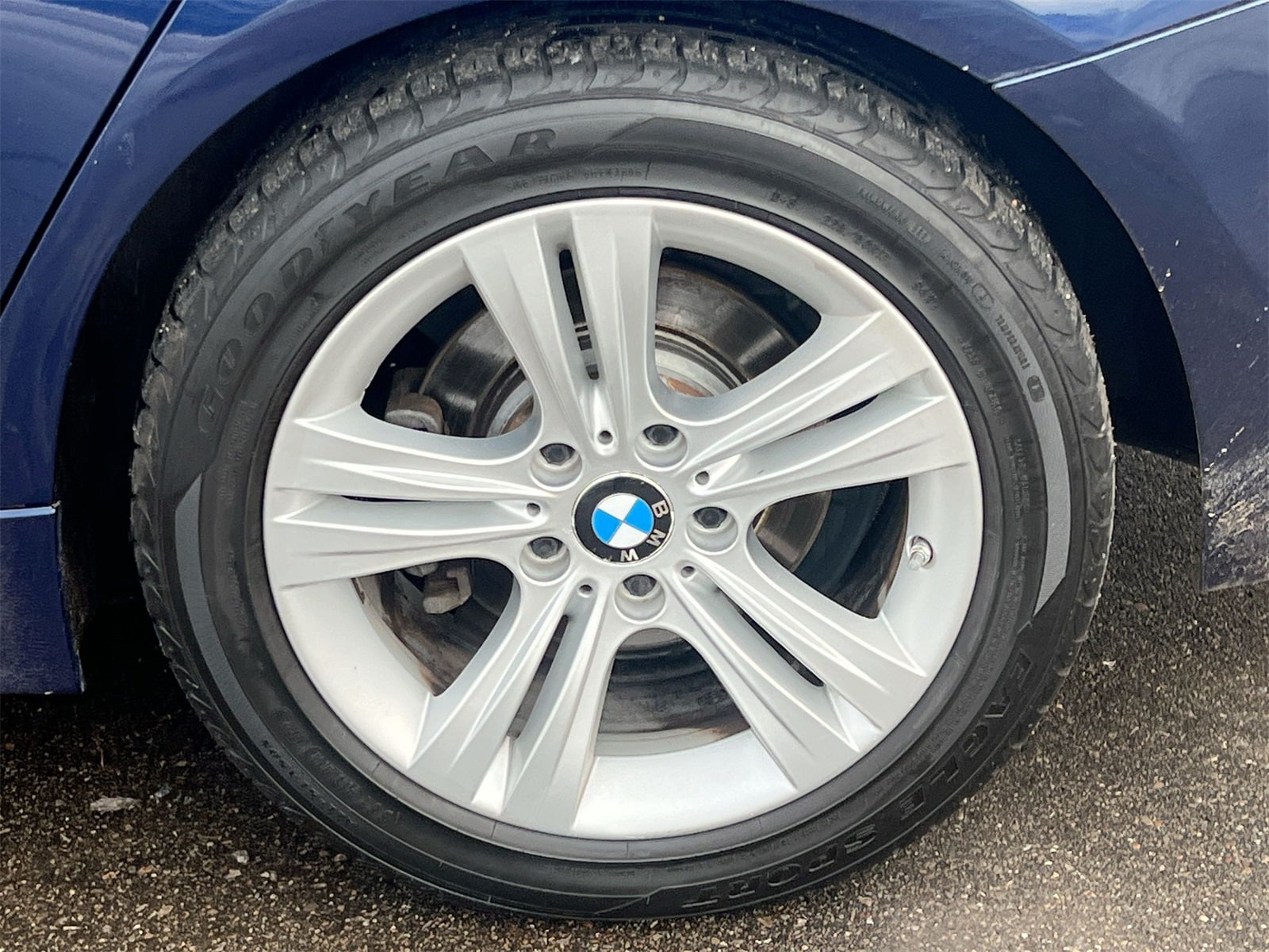 Thumbnail: 2017 BMW 3 Series - 15