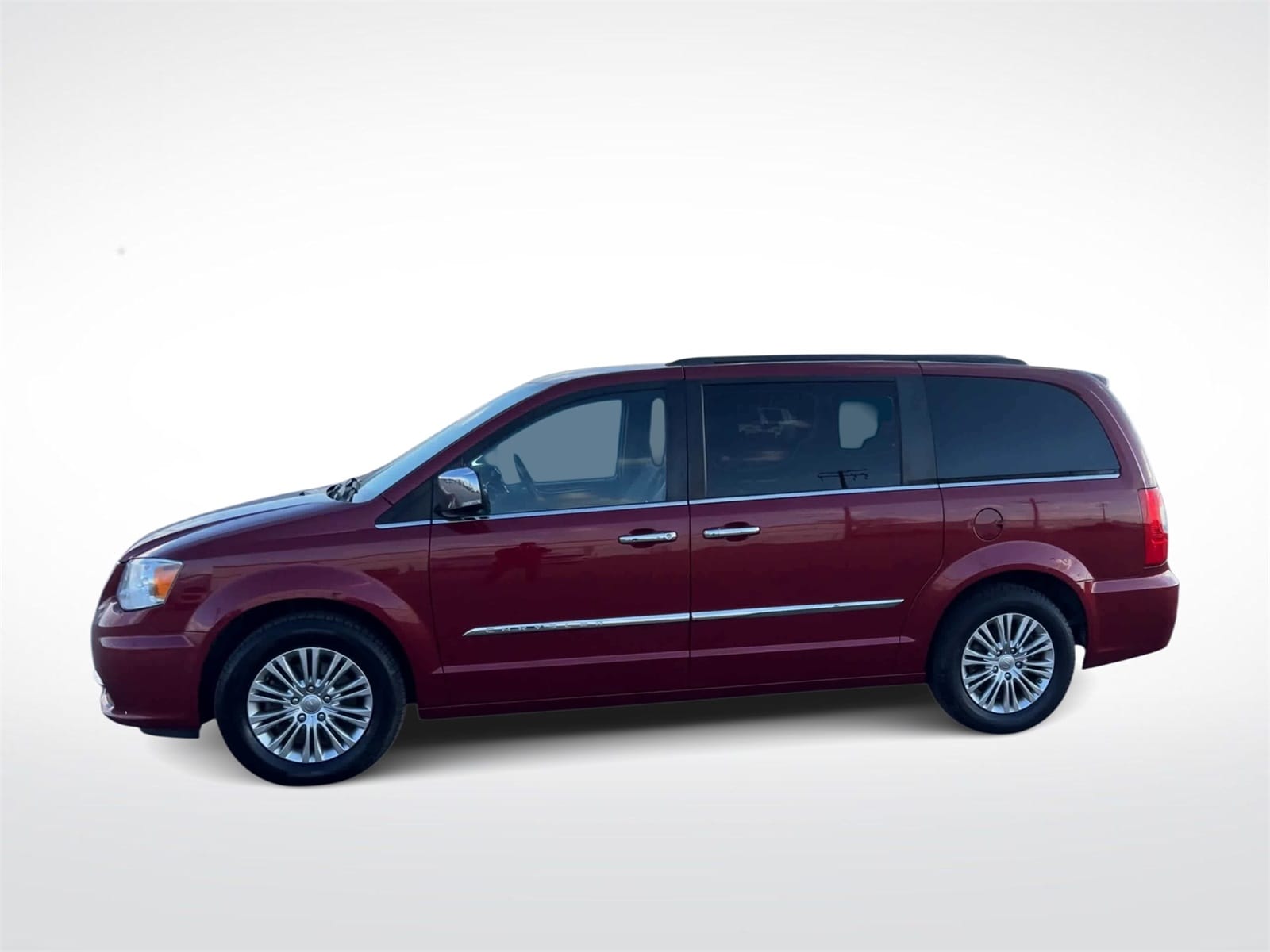 Thumbnail: 2015 Chrysler Town & Country - 5