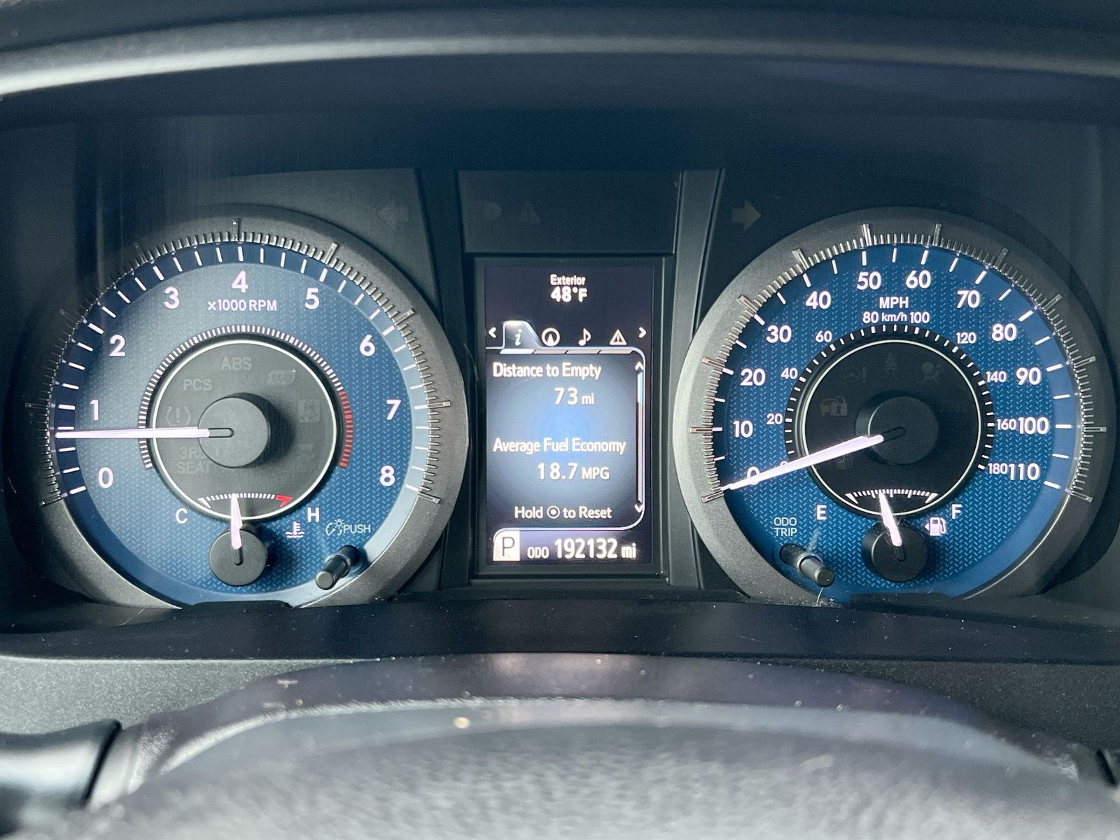 Thumbnail: 2015 Toyota Sienna - 33