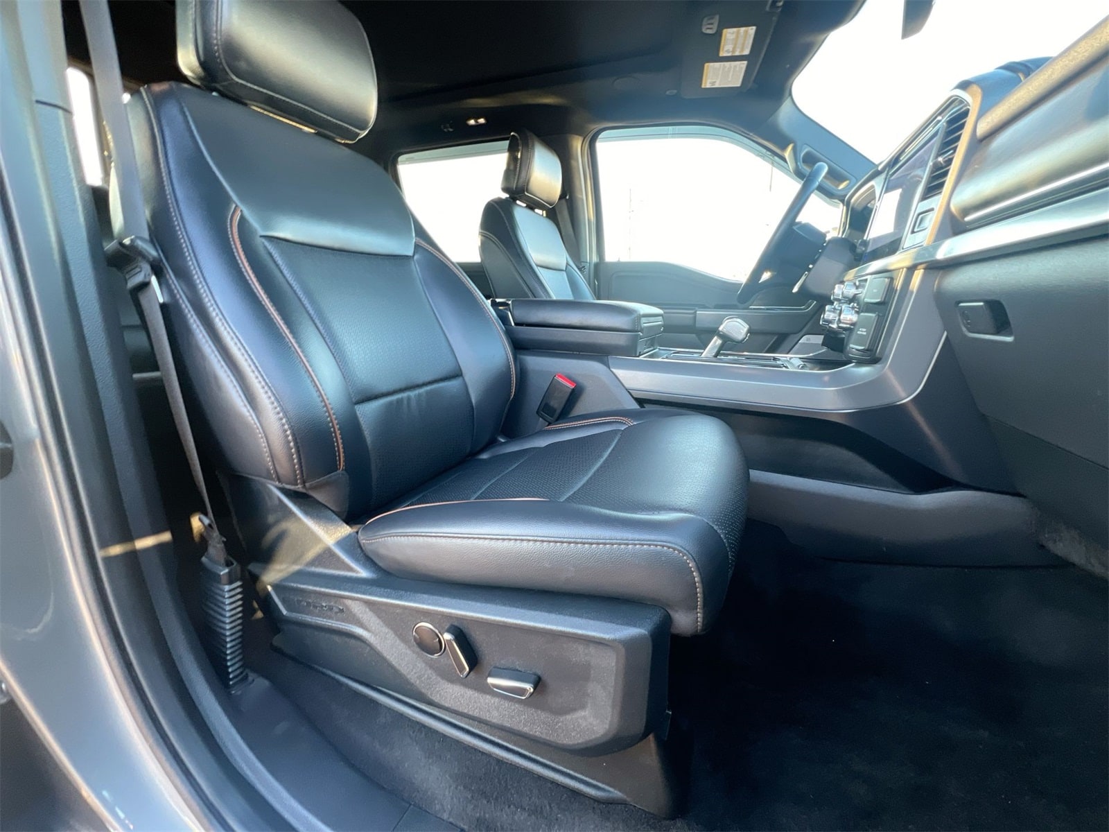 Thumbnail: 2025 Ford F-150 - 21