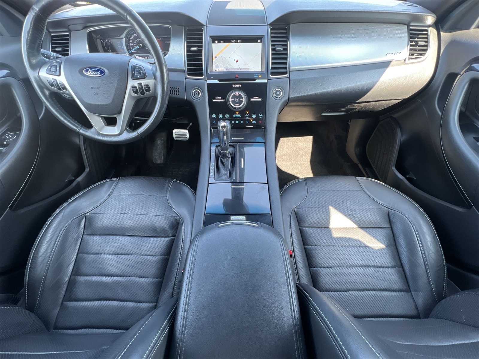Thumbnail: 2017 Ford Taurus - 15