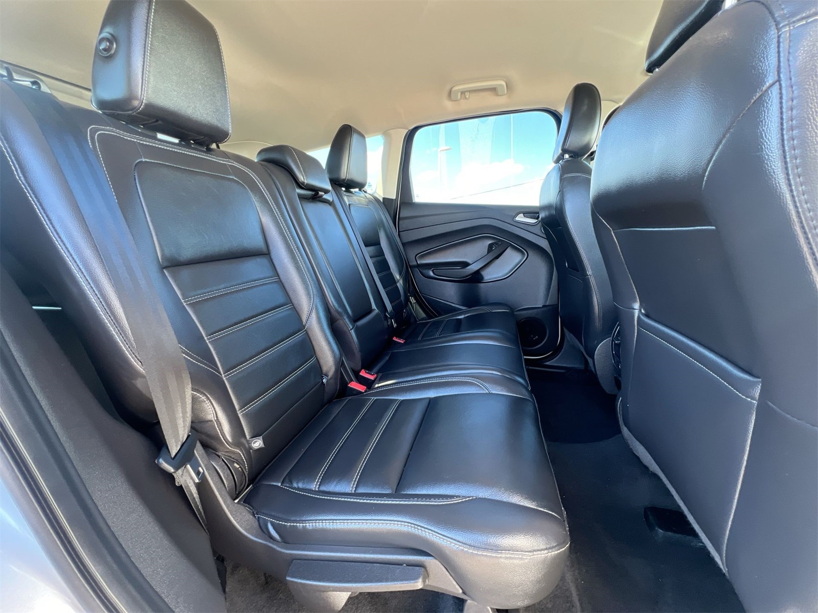 Thumbnail: 2019 Ford Escape - 21