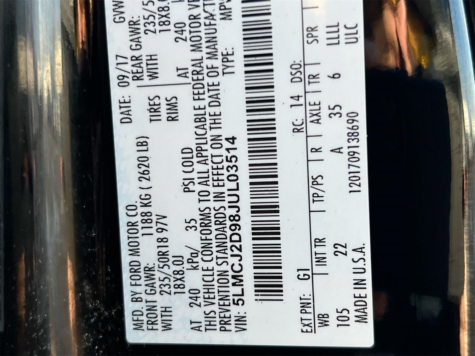 Thumbnail: 2018 Lincoln MKC - 36