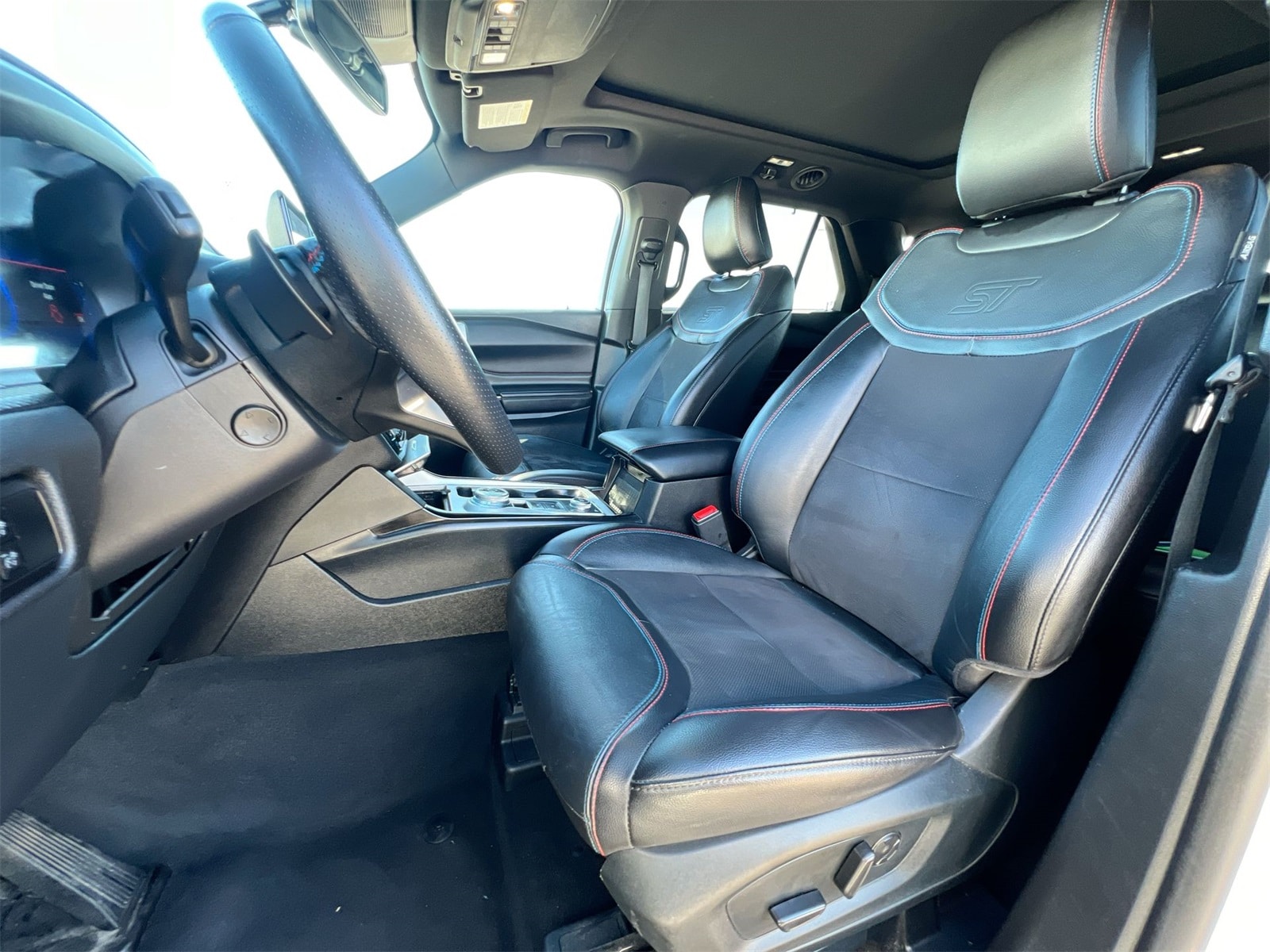 Thumbnail: 2023 Ford Explorer - 17