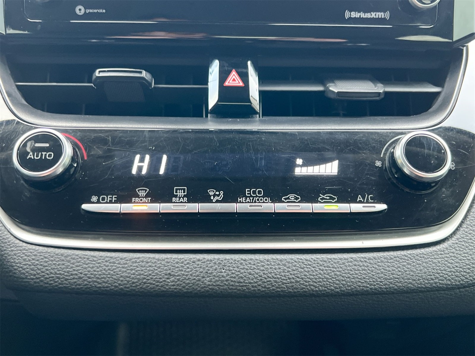 Thumbnail: 2022 Toyota Corolla - 28