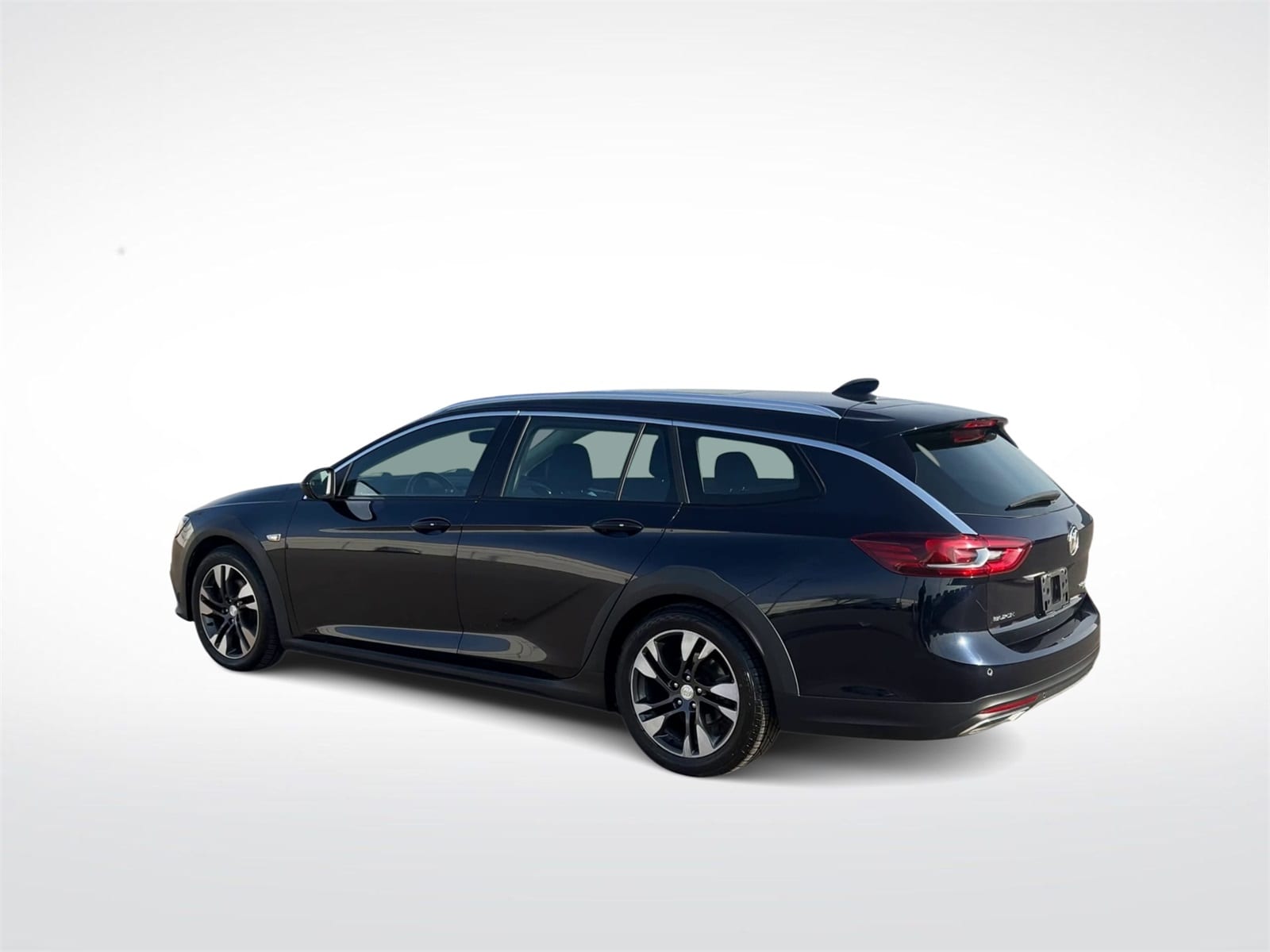 Thumbnail: 2018 Buick Regal - 6