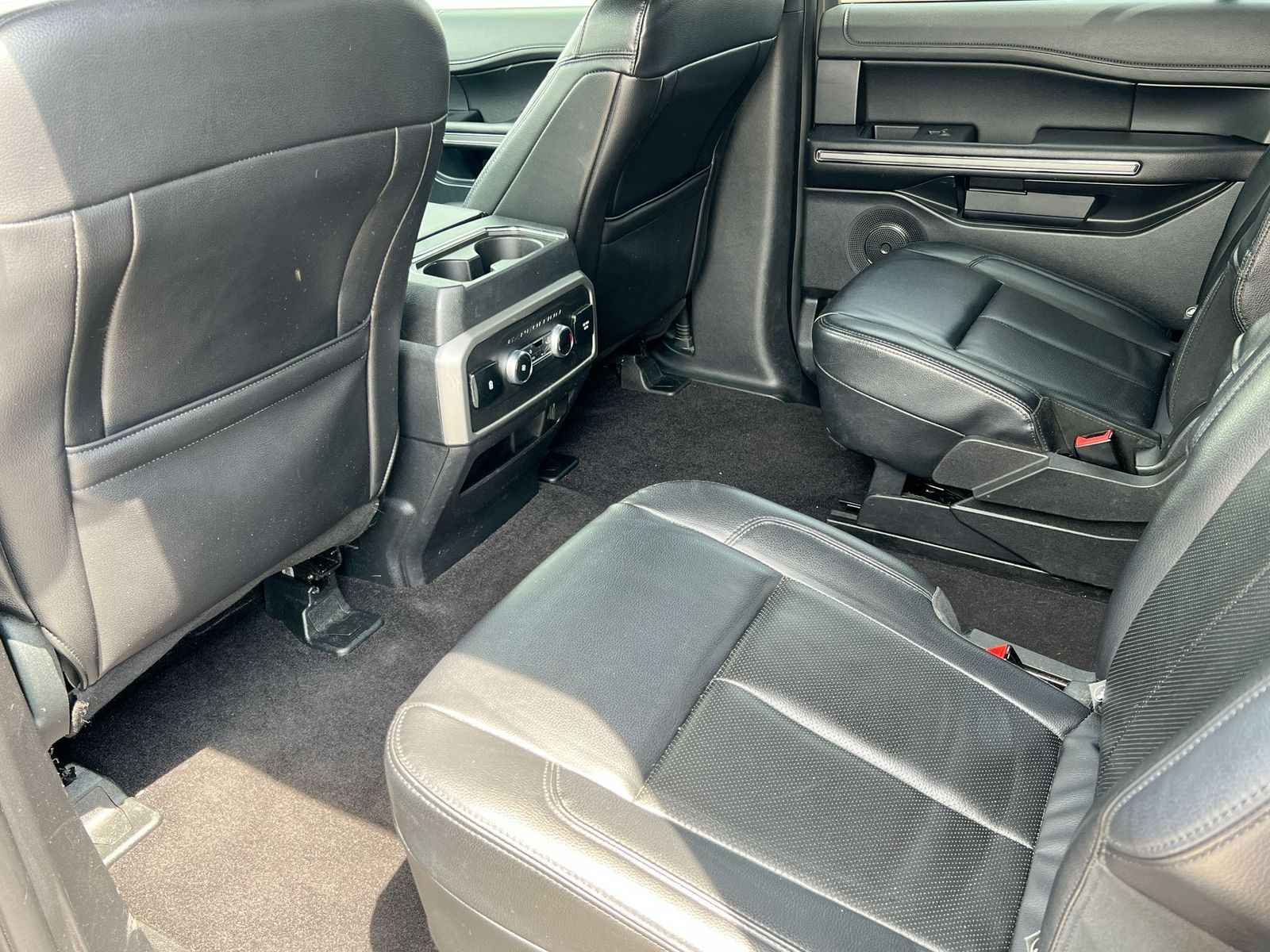 Thumbnail: 2021 Ford Expedition MAX - 18