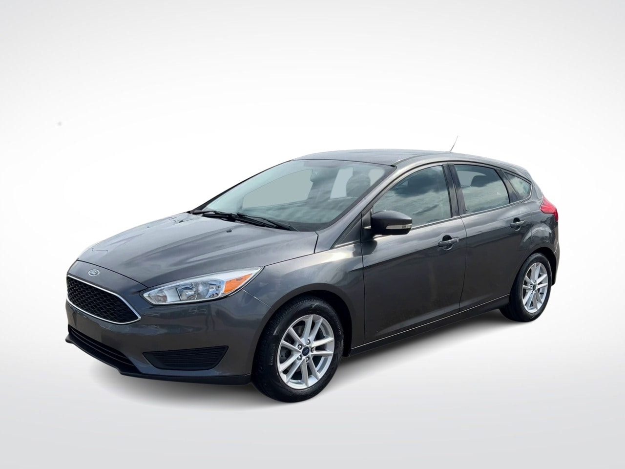 Thumbnail: 2015 Ford Focus - 4