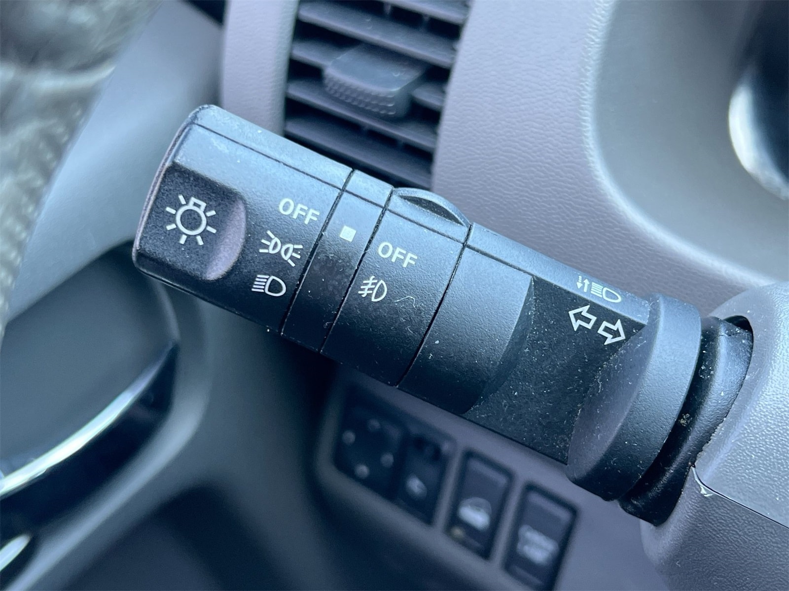 Thumbnail: 2018 Nissan Frontier - 26