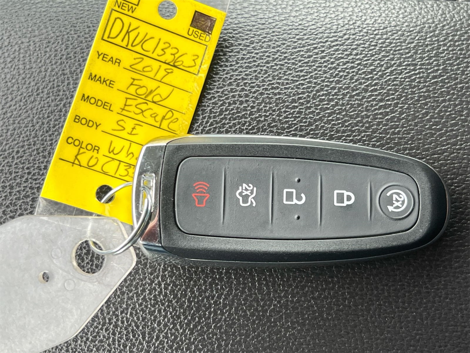 Thumbnail: 2019 Ford Escape - 35