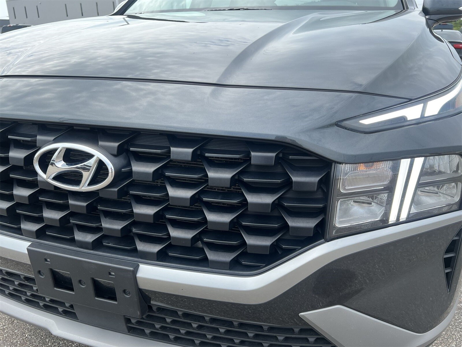 Thumbnail: 2023 Hyundai Santa Fe - 11