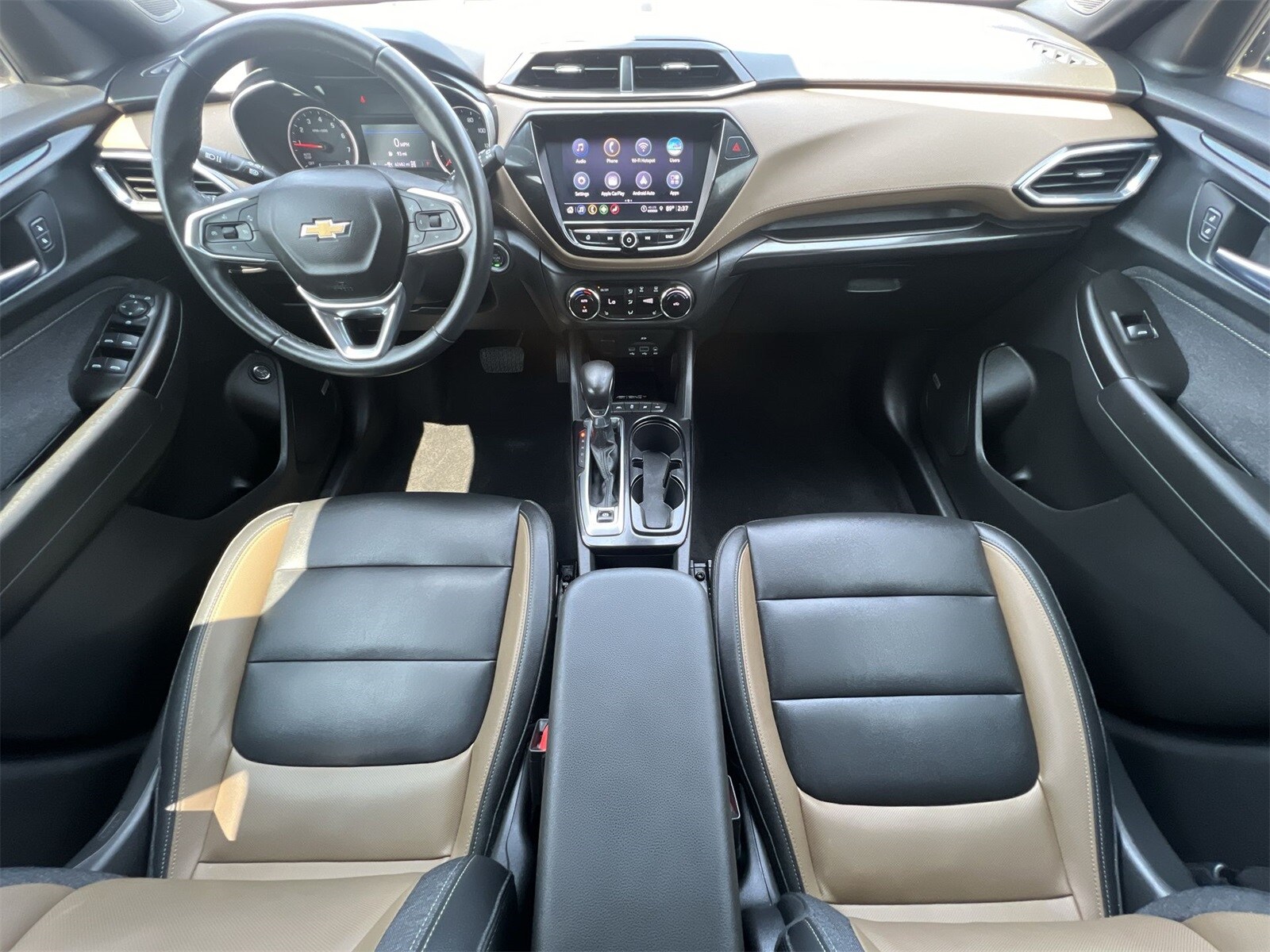Thumbnail: 2019 Chevrolet Trax - 16