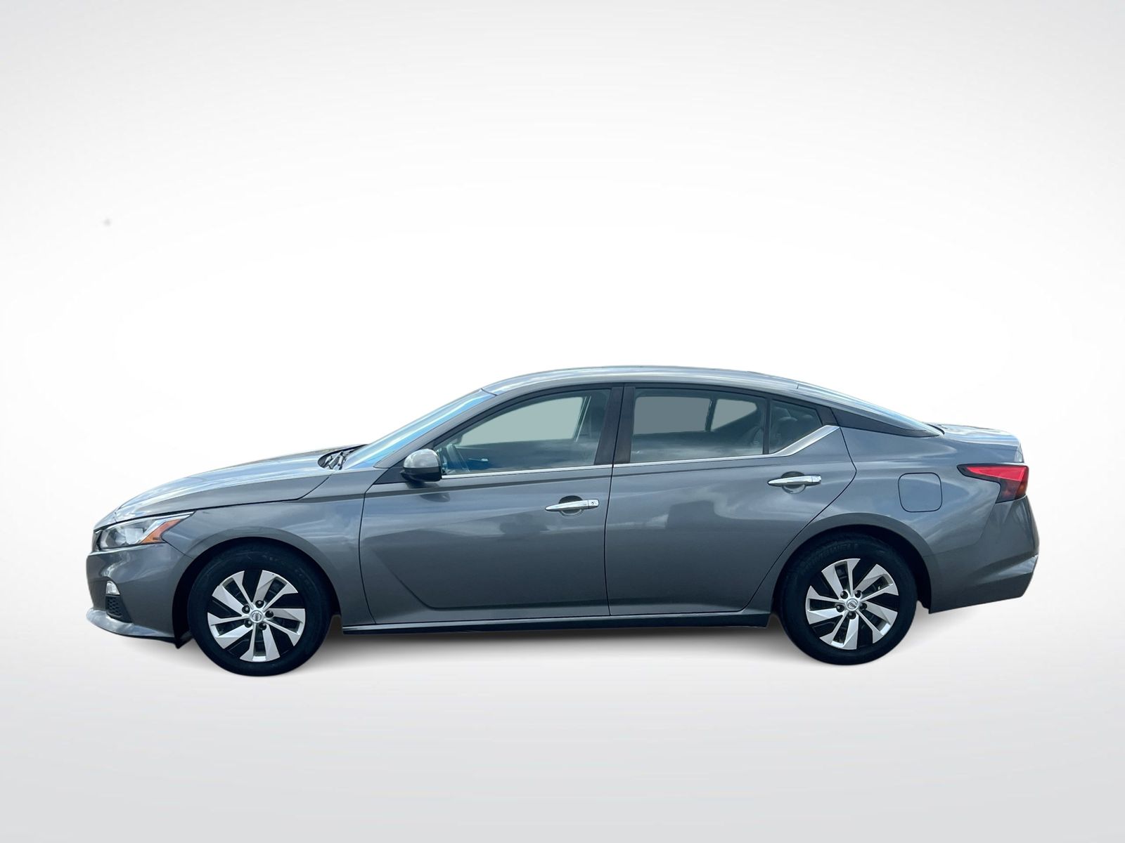 Thumbnail: 2020 Nissan Altima - 5