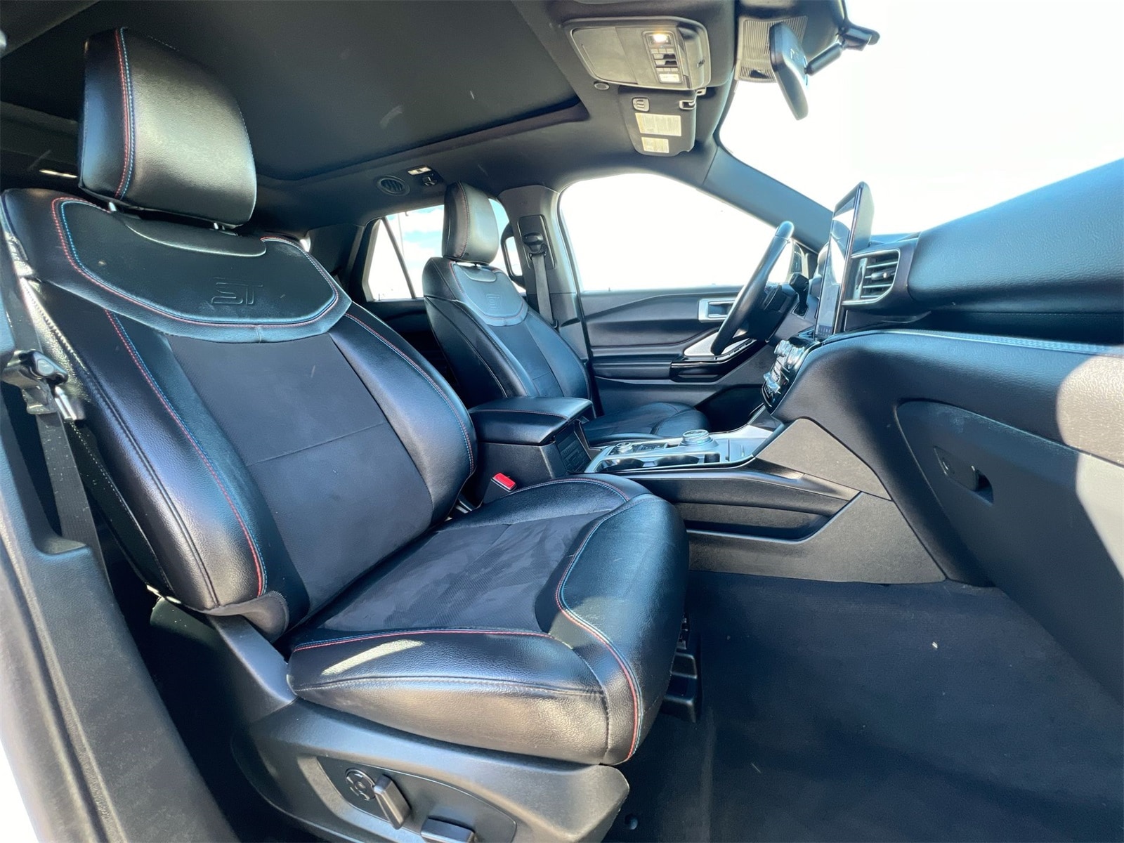 Thumbnail: 2023 Ford Explorer - 22