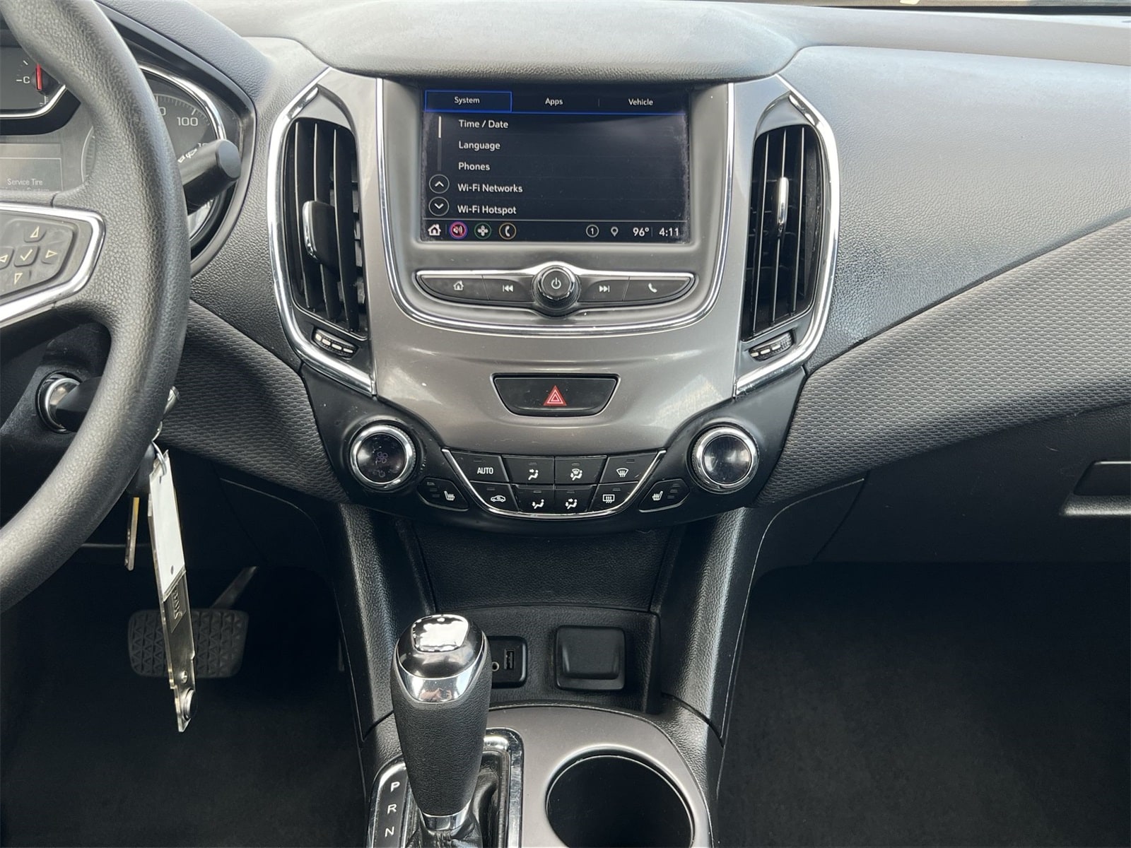 Thumbnail: 2019 Chevrolet Cruze - 28