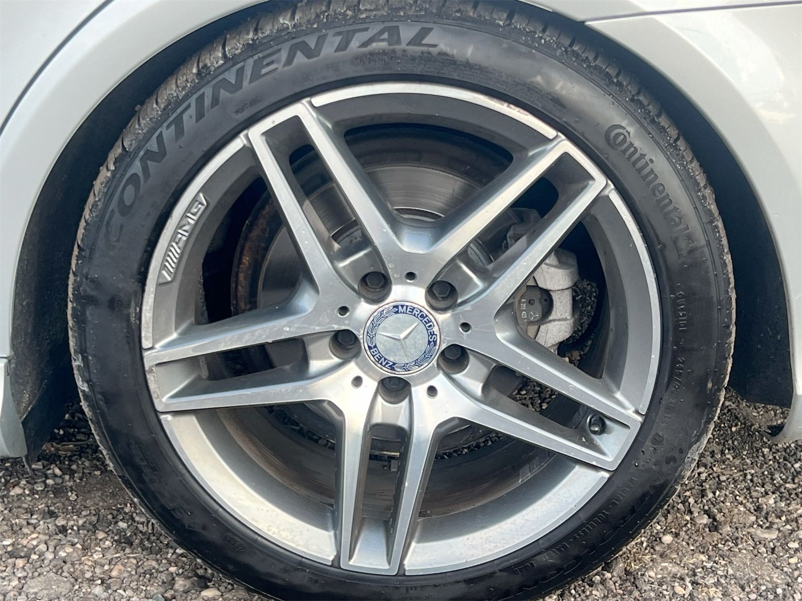 Thumbnail: 2016 Mercedes-Benz E-Class - 14