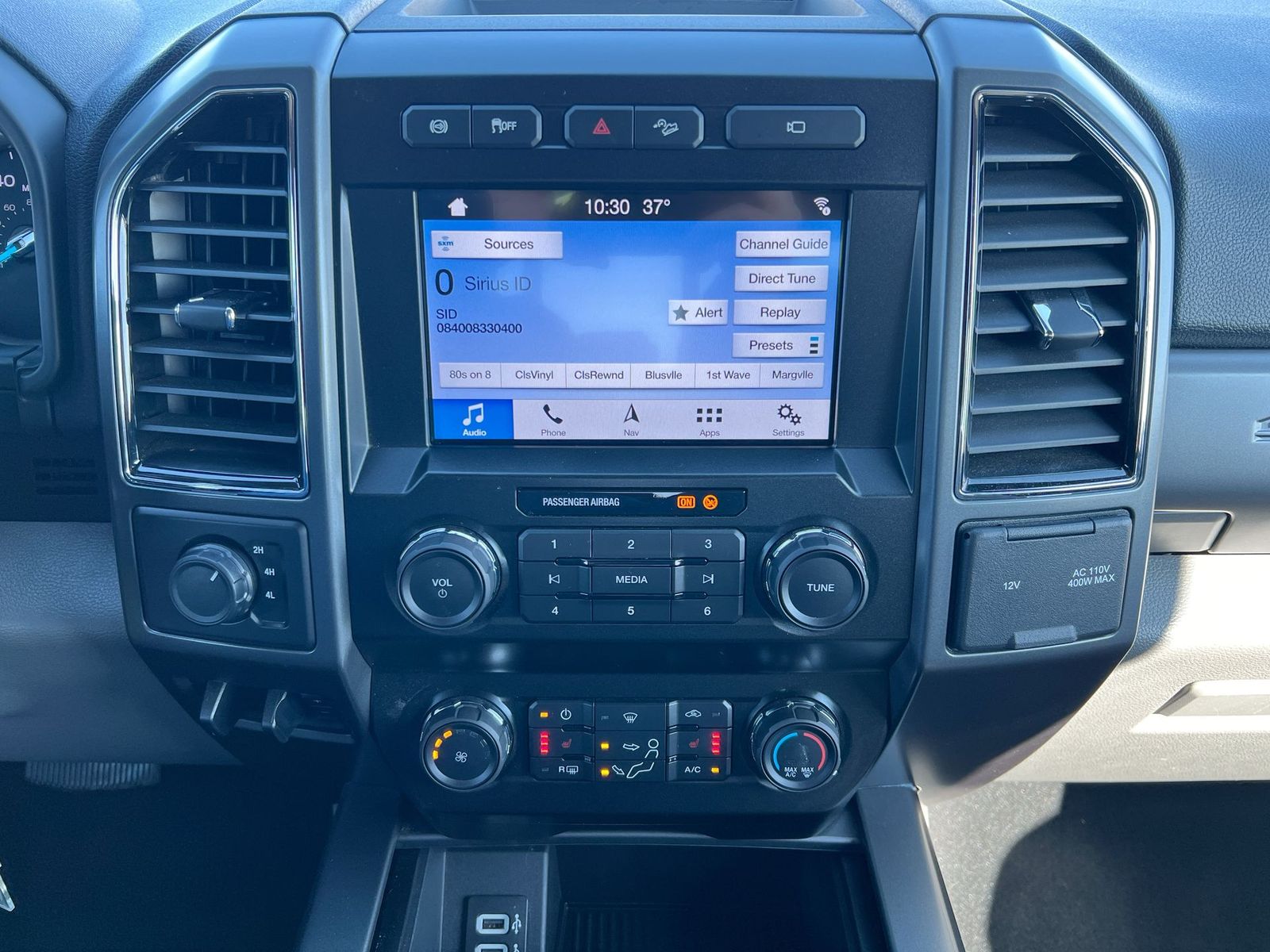 Thumbnail: 2019 Ford F-350 - 26