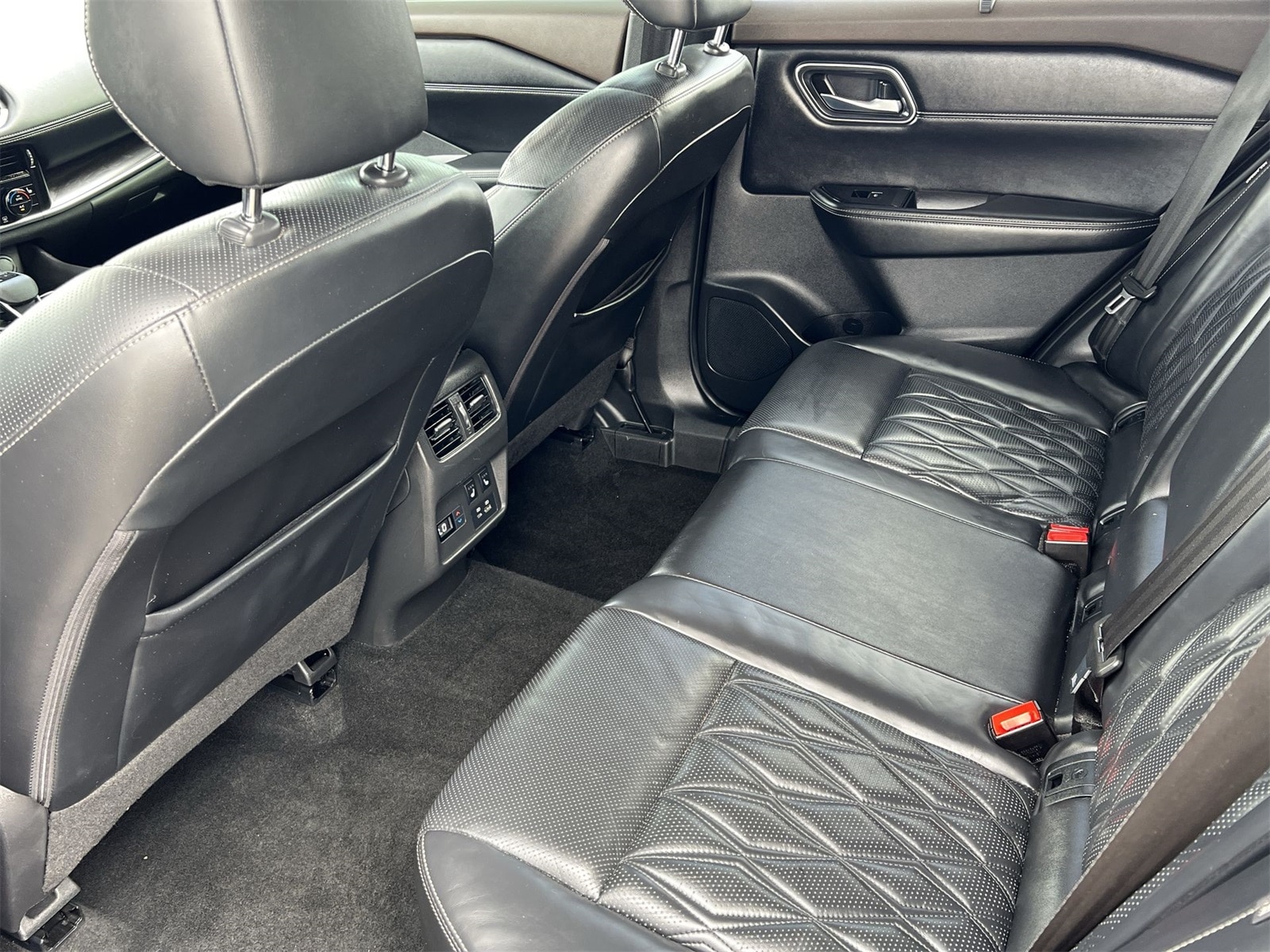 Thumbnail: 2021 Nissan Rogue - 19