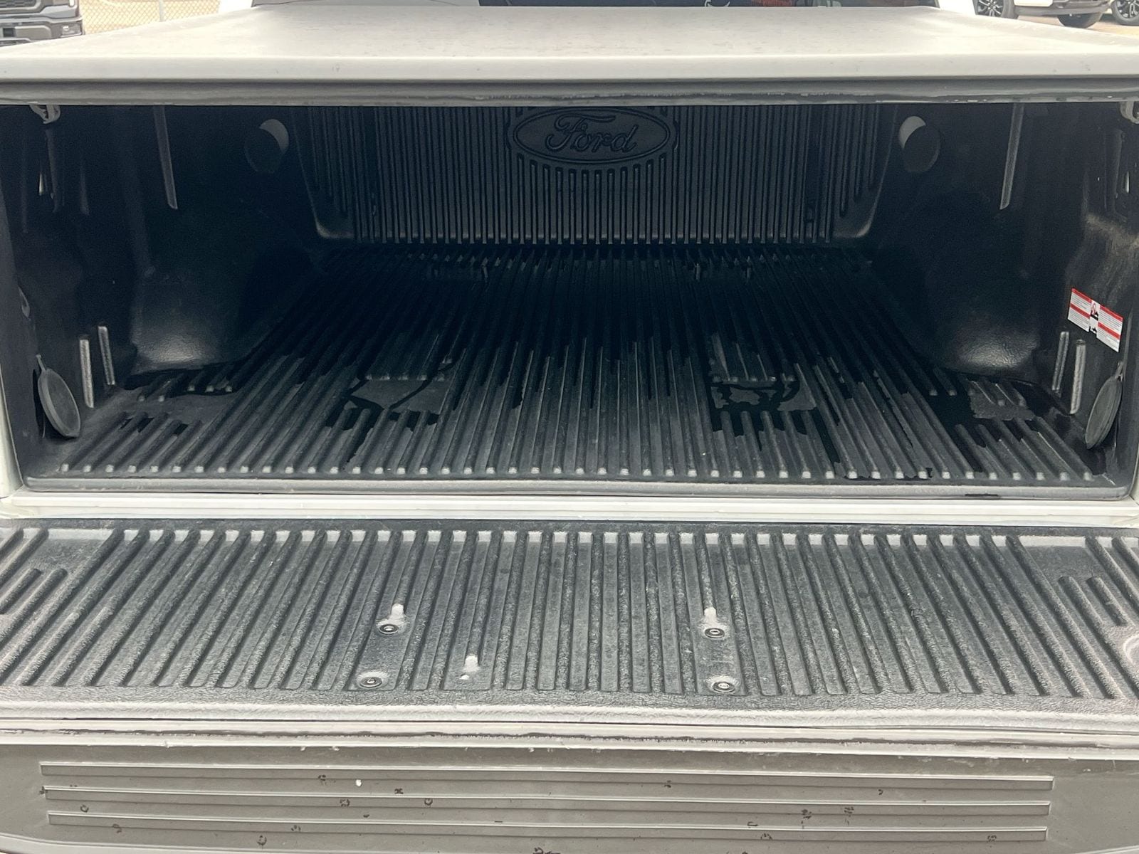 Thumbnail: 2017 Ford F-150 - 33