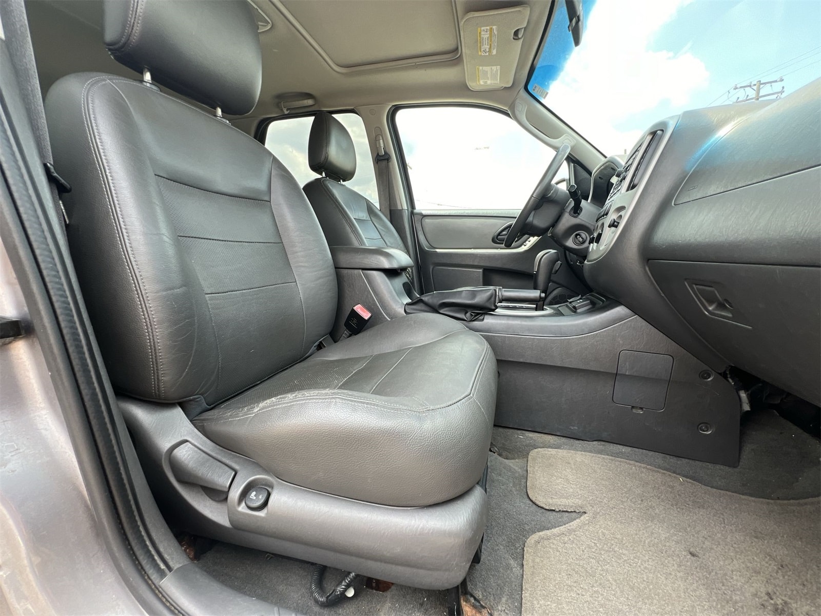 Thumbnail: 2007 Ford Escape - 21
