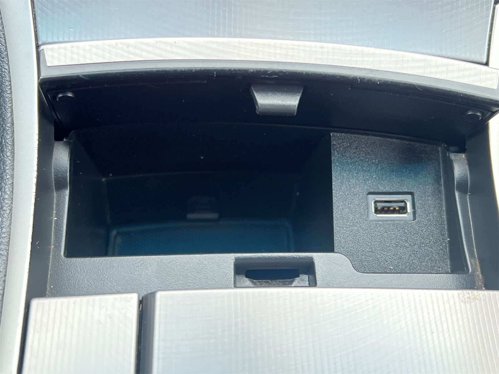 Thumbnail: 2018 Lincoln MKZ - 32