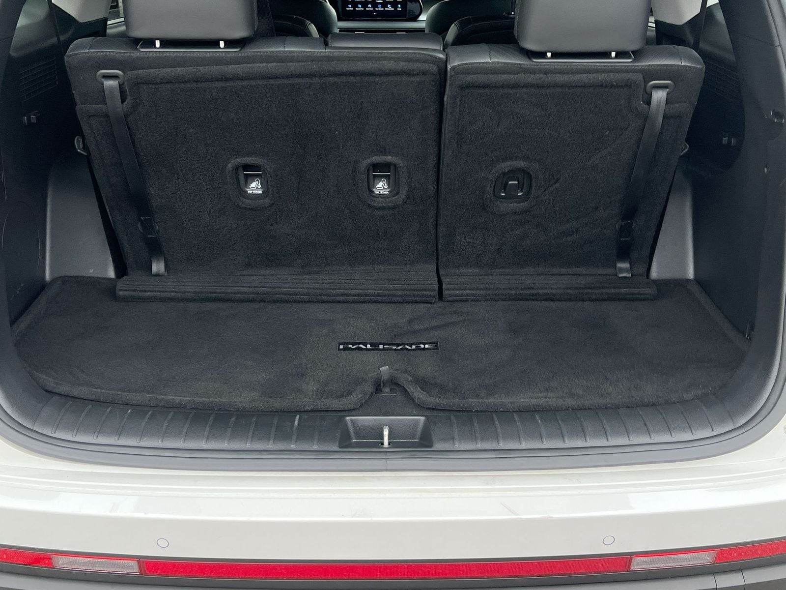 Thumbnail: 2024 Hyundai Palisade - 32