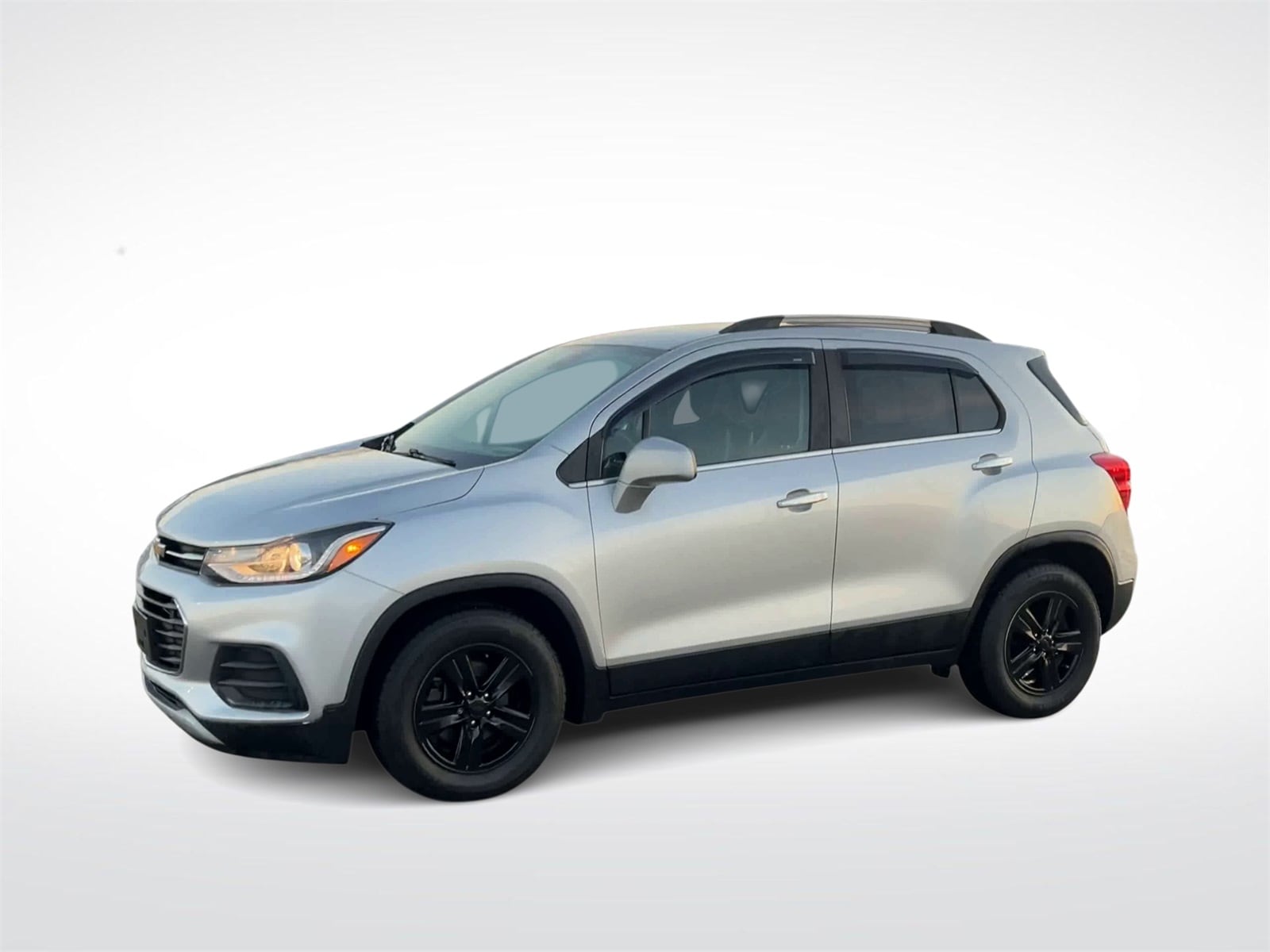Thumbnail: 2017 Chevrolet Trax - 5