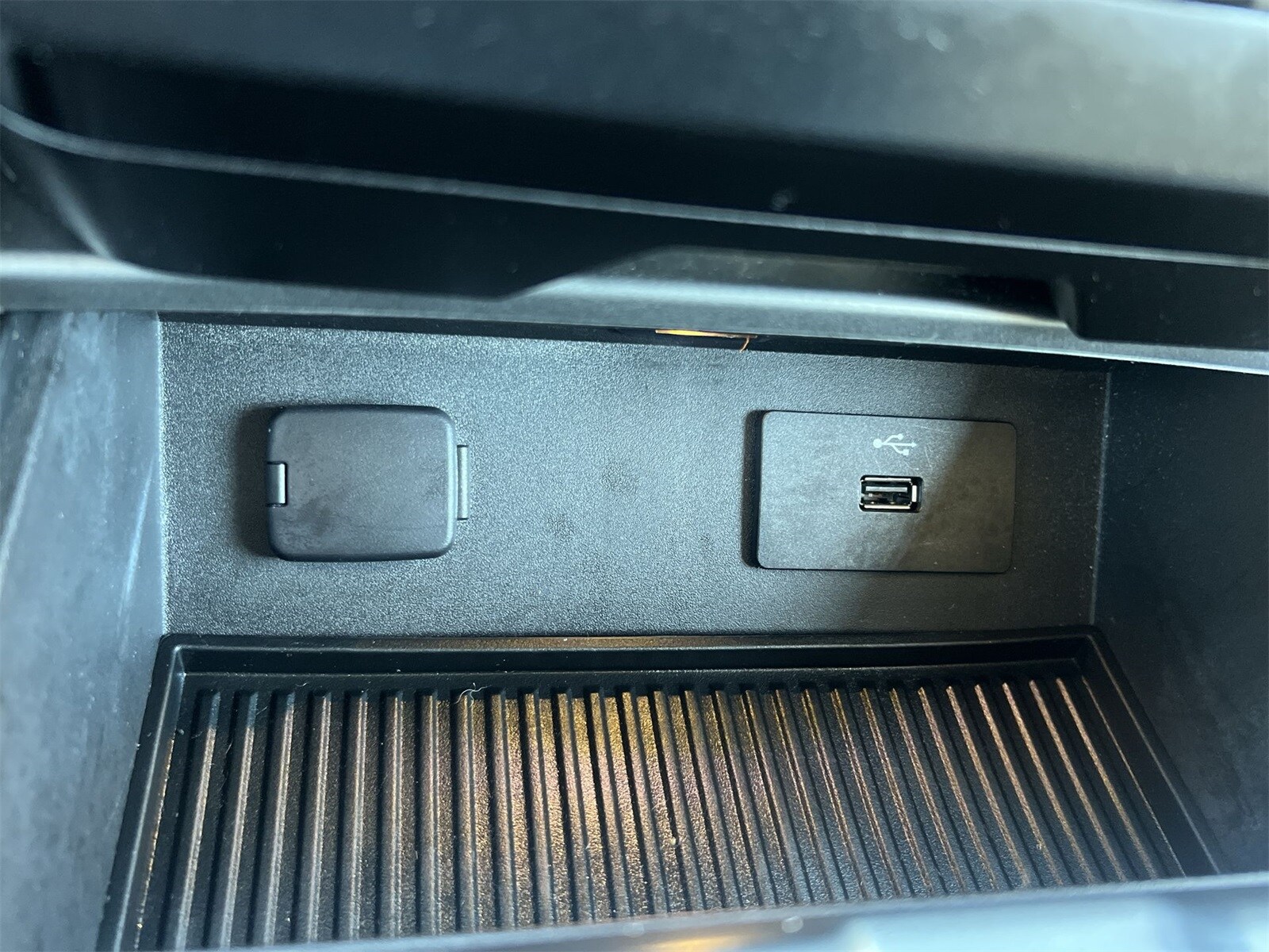 Thumbnail: 2016 Ford F-150 - 29