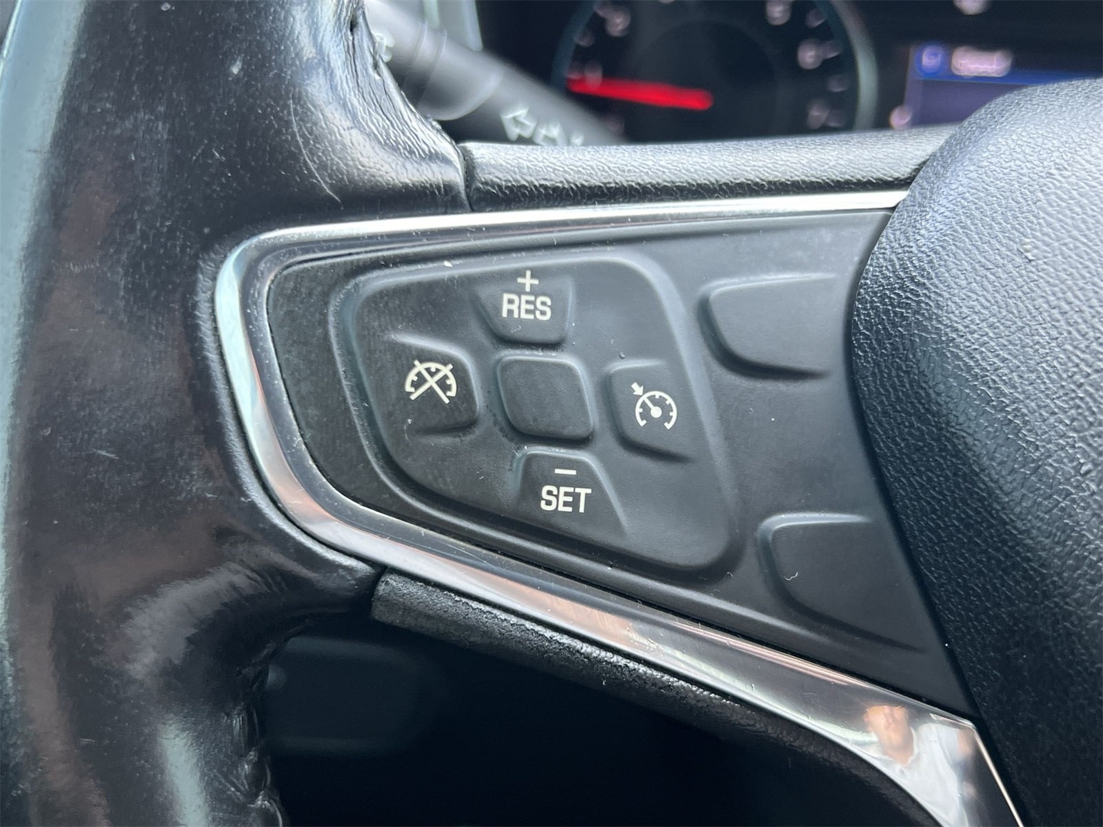 Thumbnail: 2019 Chevrolet Equinox - 23