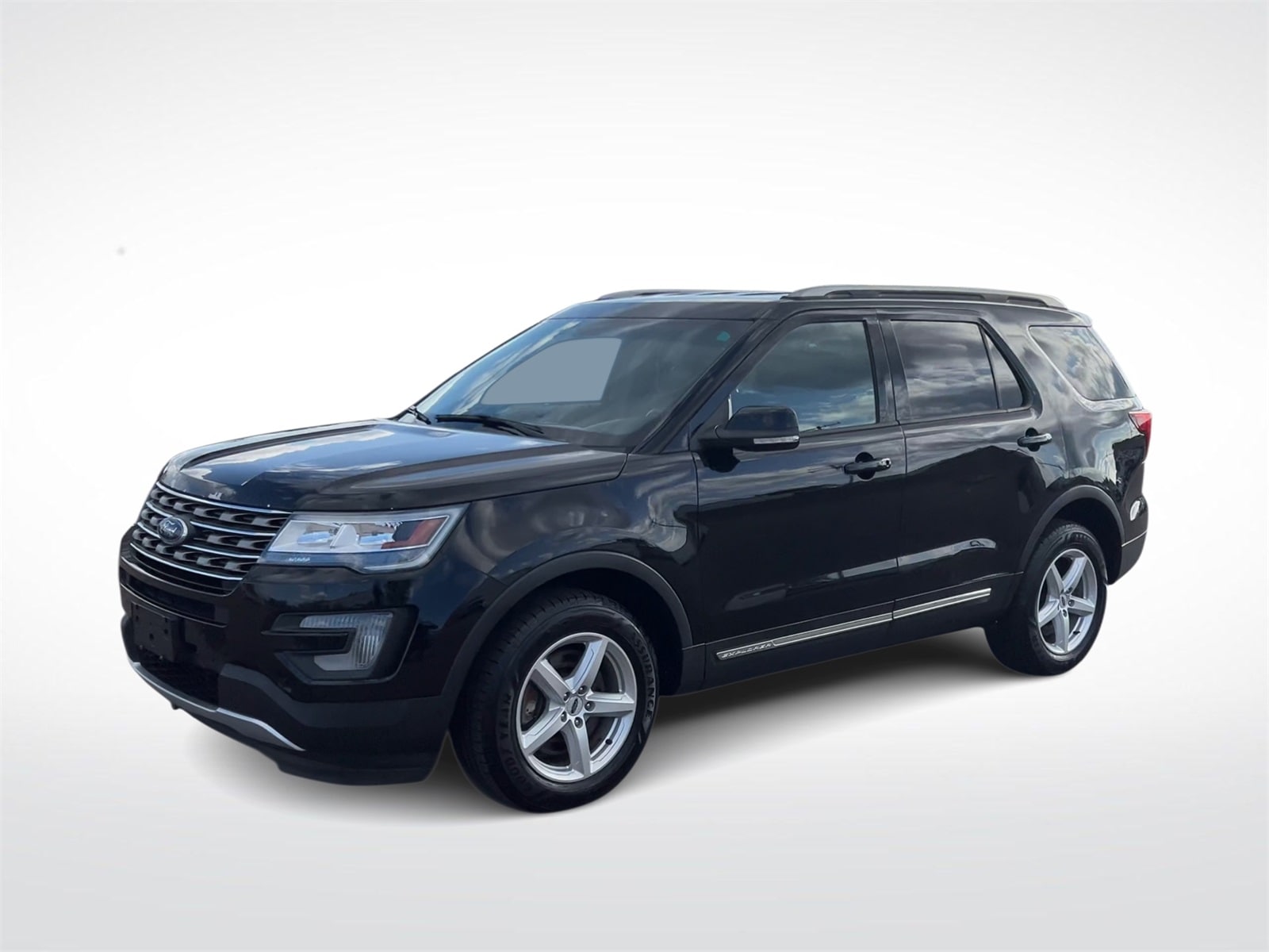 Thumbnail: 2016 Ford Explorer - 4
