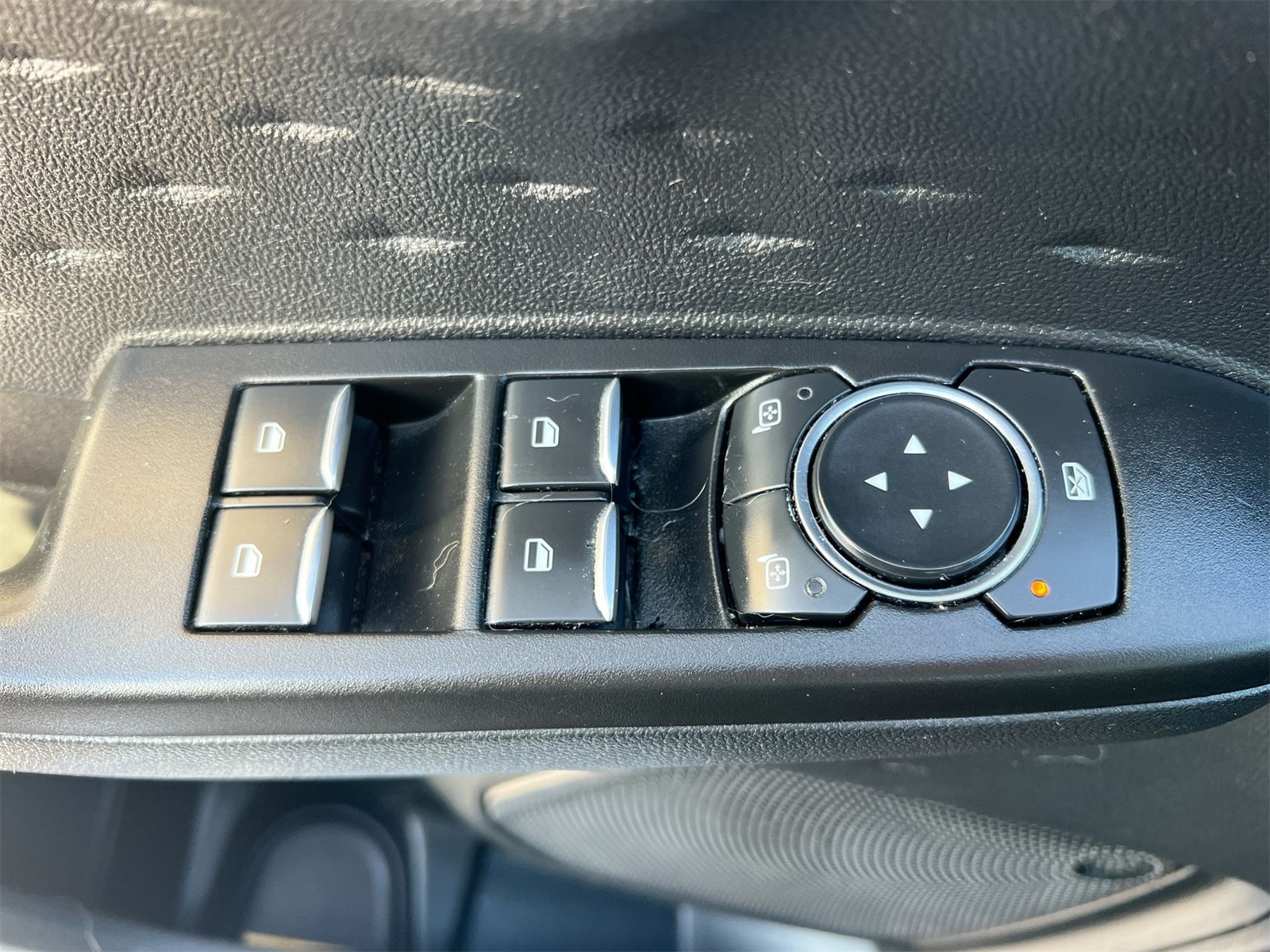 Thumbnail: 2020 Ford Escape - 17