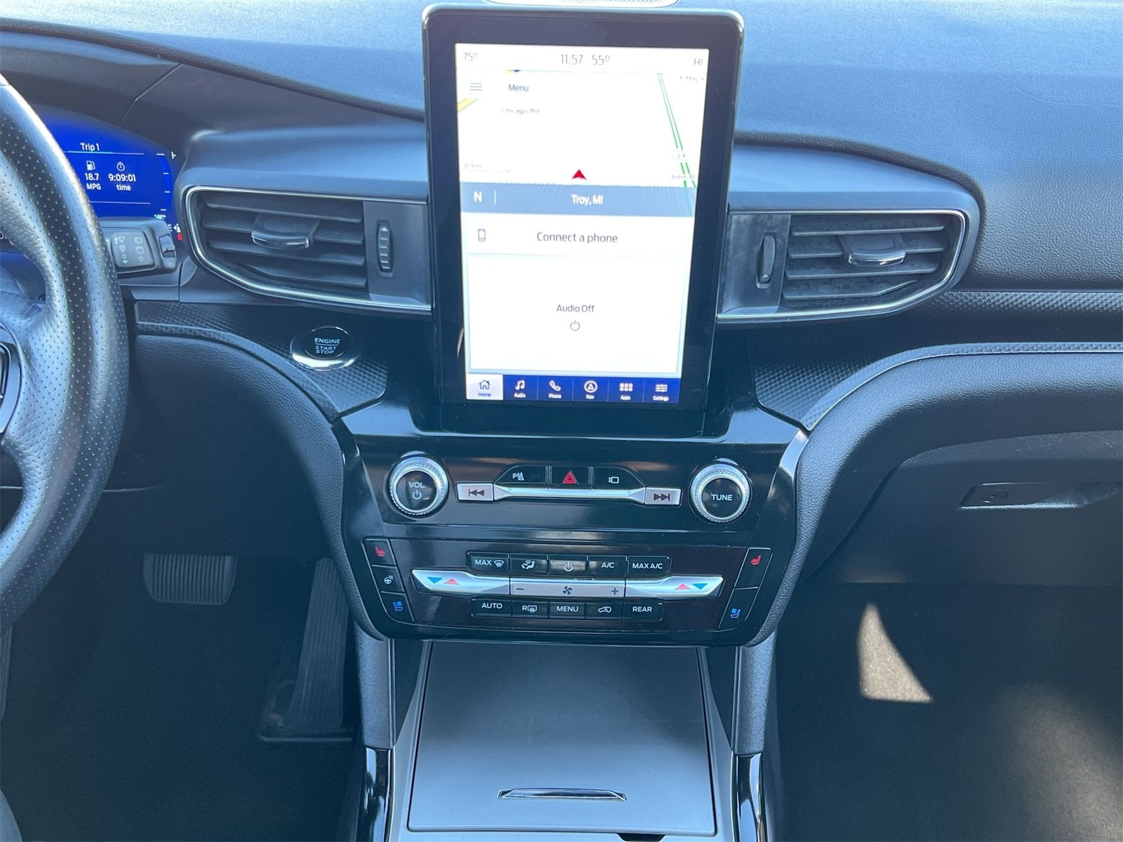 Thumbnail: 2023 Ford Explorer - 28