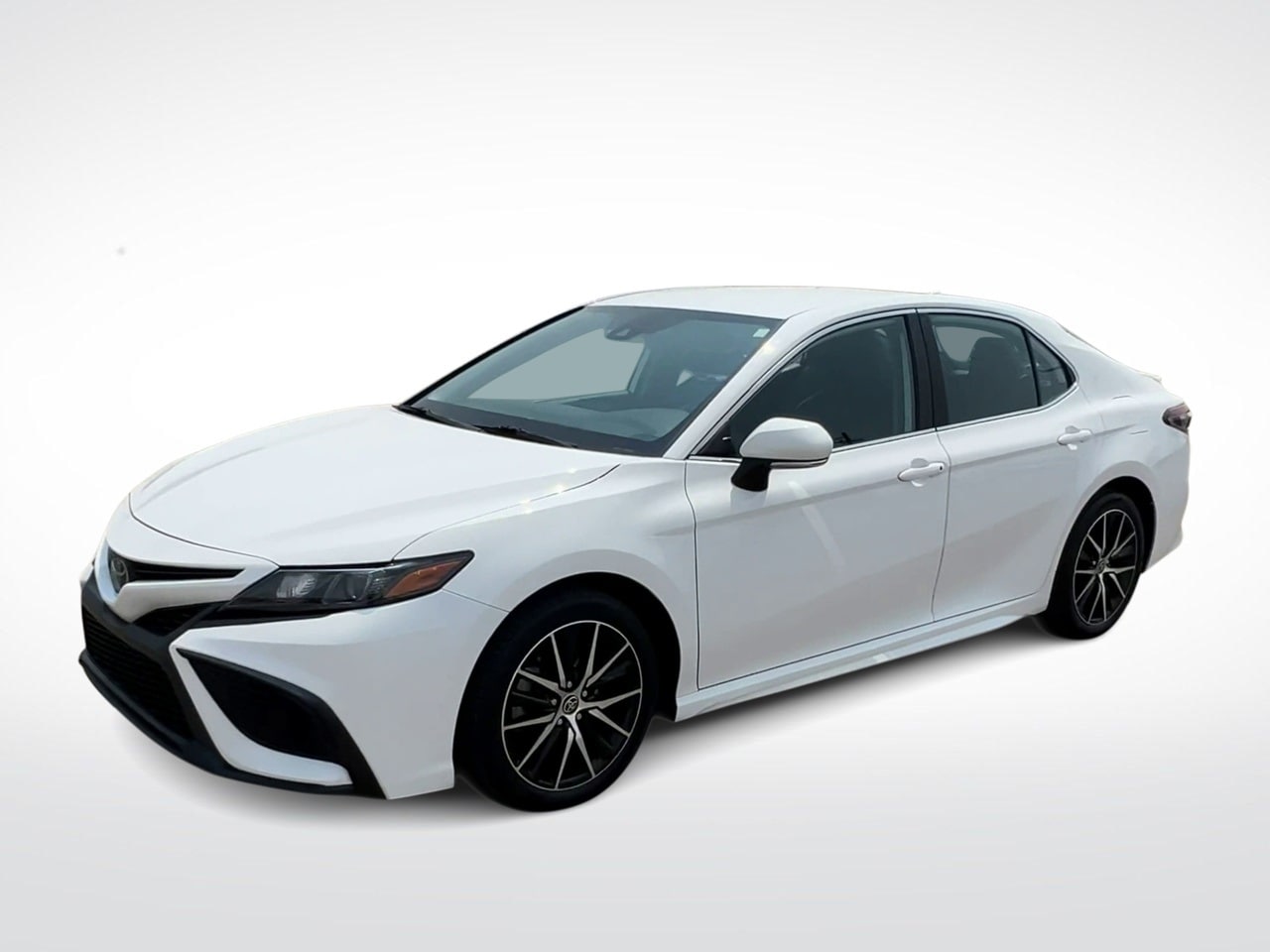 2022 Toyota Camry SE 4