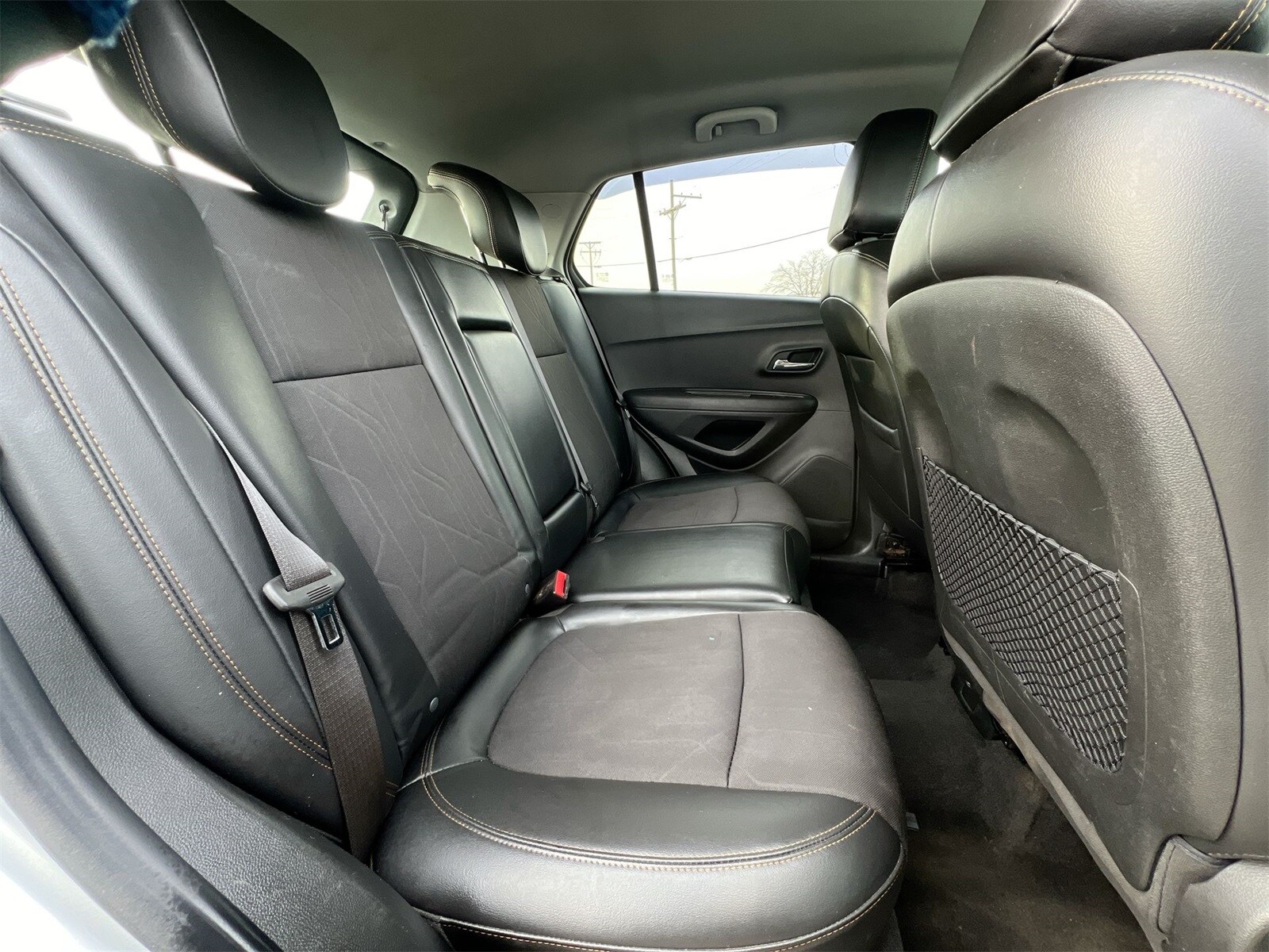 Thumbnail: 2017 Chevrolet Trax - 21