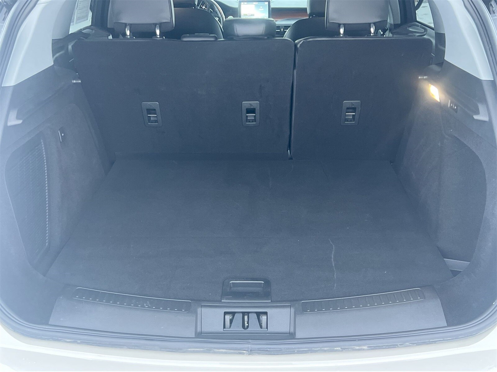 Thumbnail: 2022 Lincoln Corsair - 34