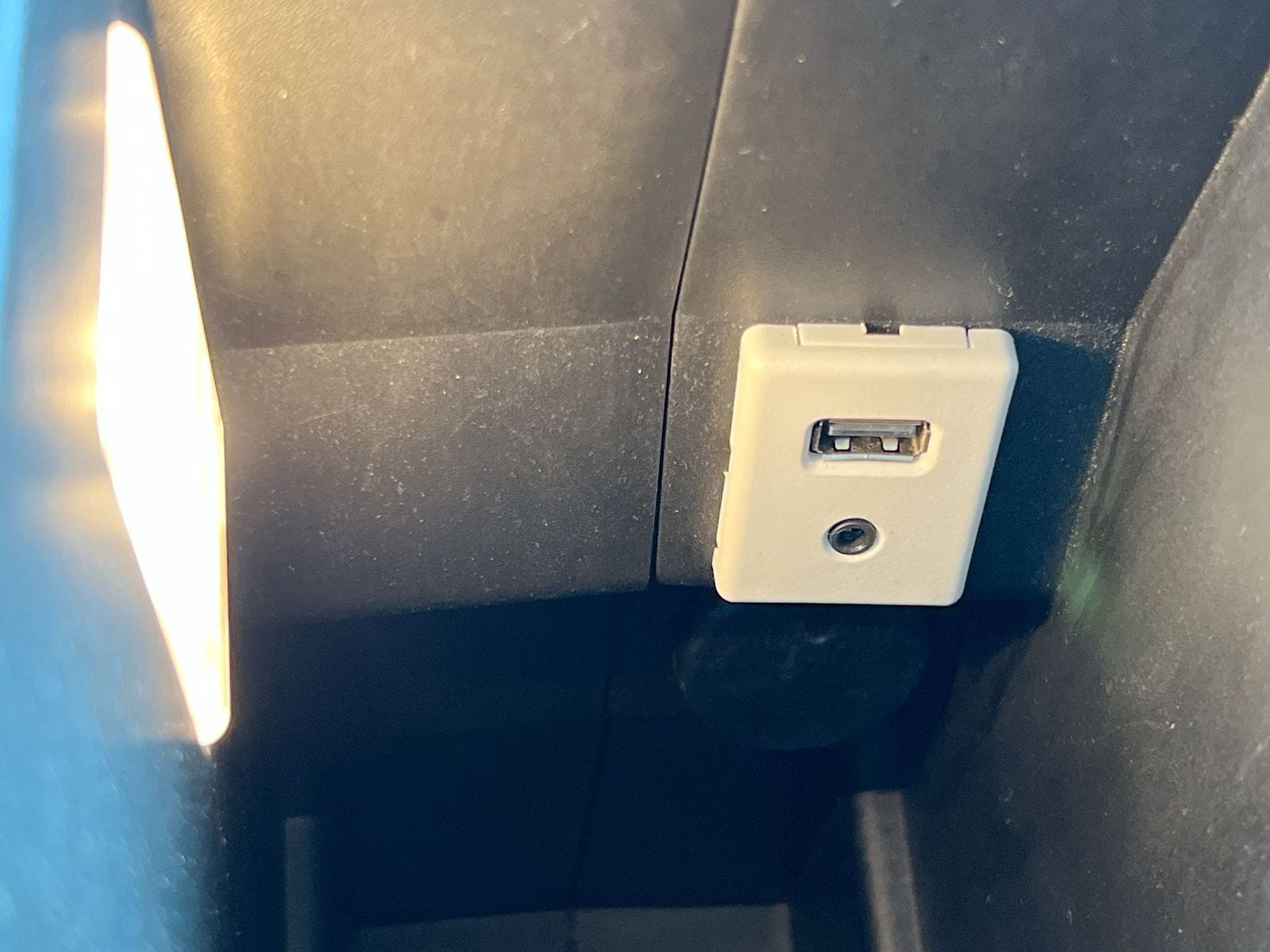 Thumbnail: 2016 Chevrolet Equinox - 31