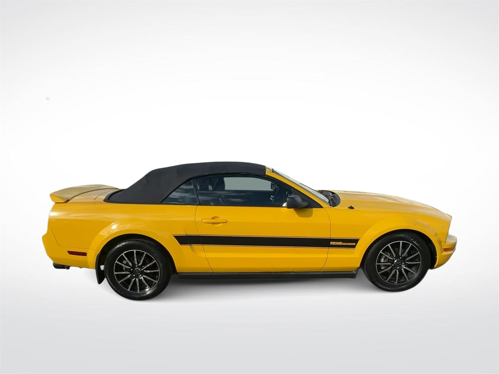 Thumbnail: 2005 Ford Mustang - 9