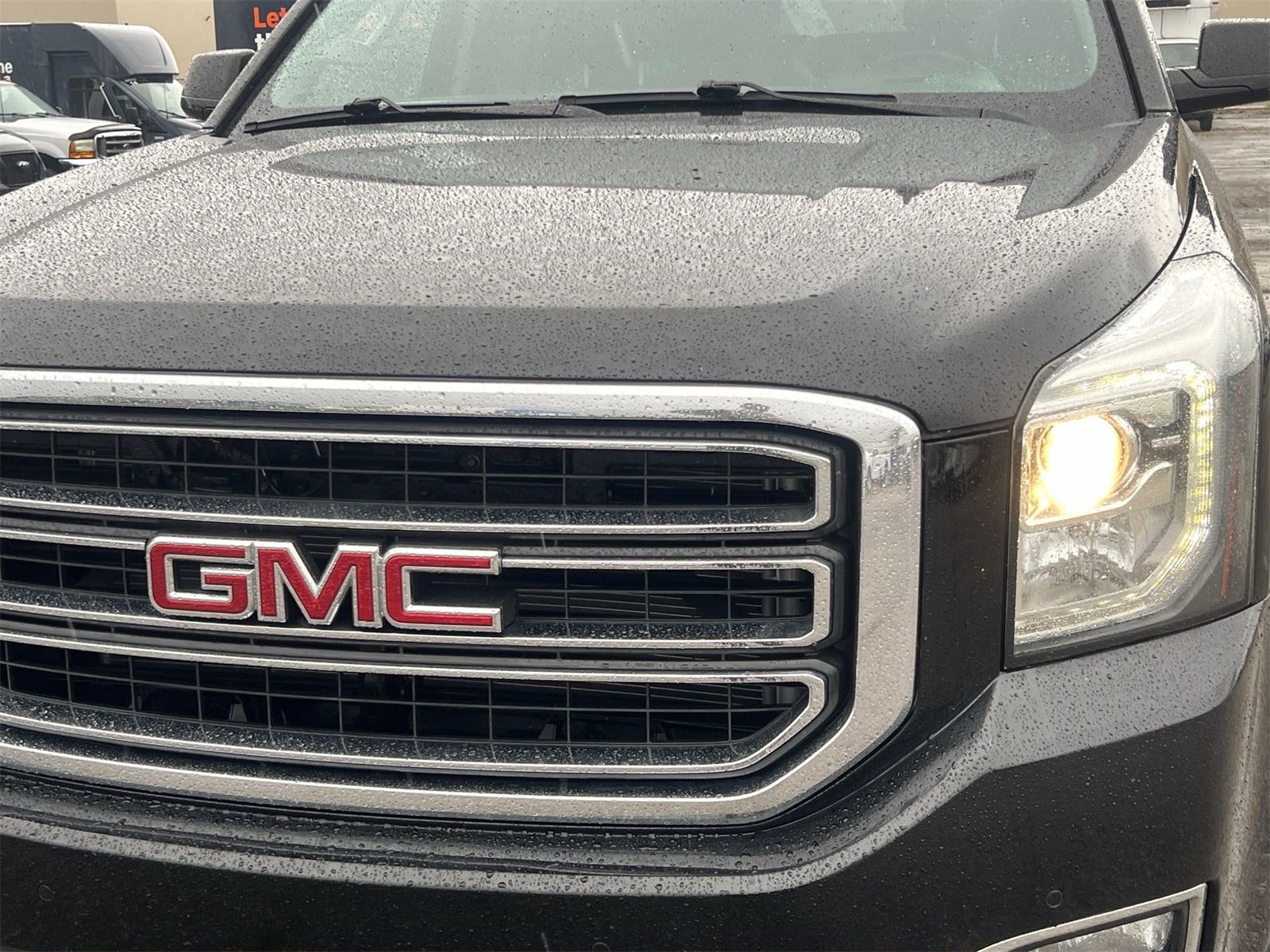 Thumbnail: 2019 GMC Yukon XL - 11