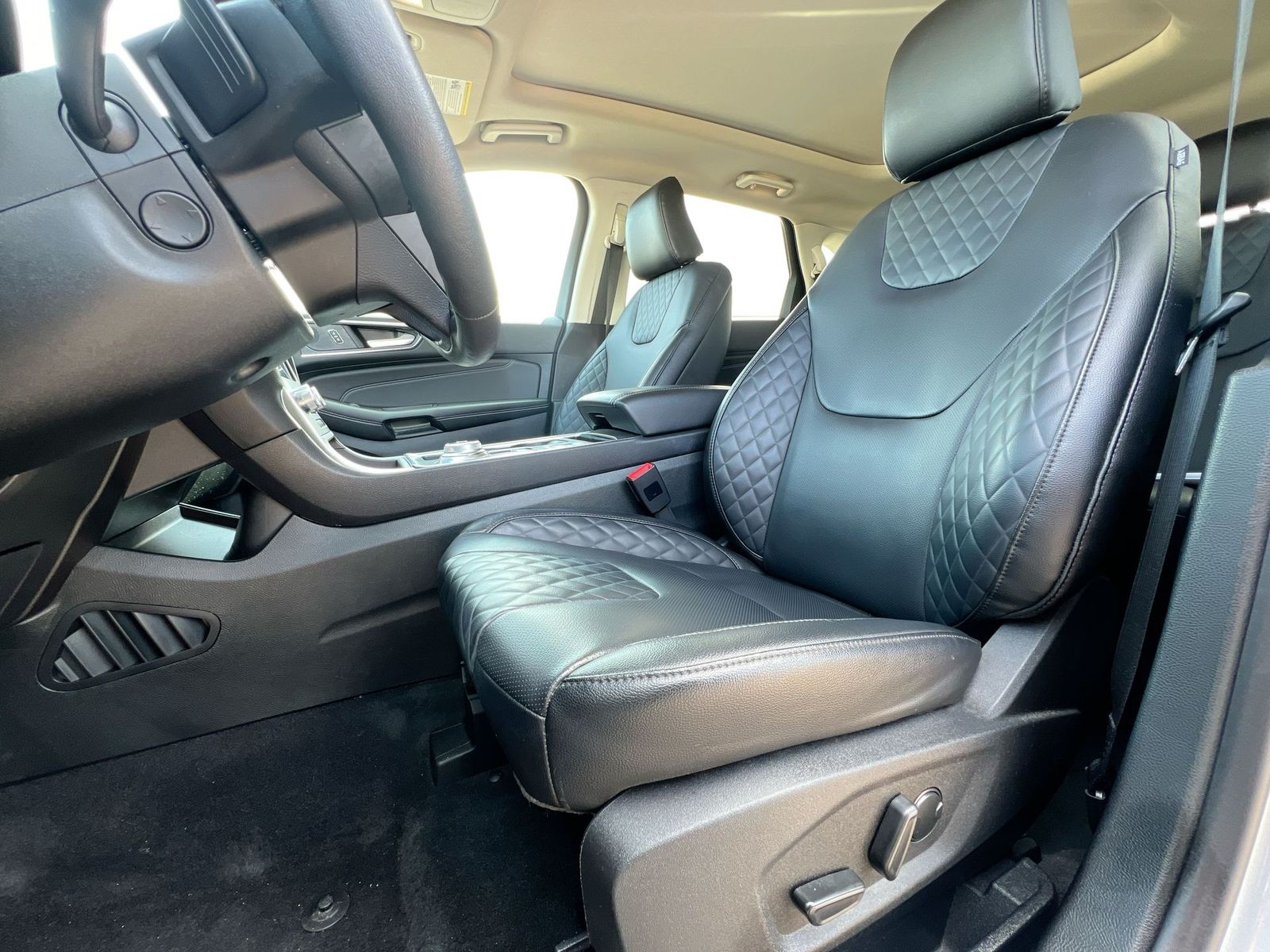 Thumbnail: 2024 Ford Edge - 16