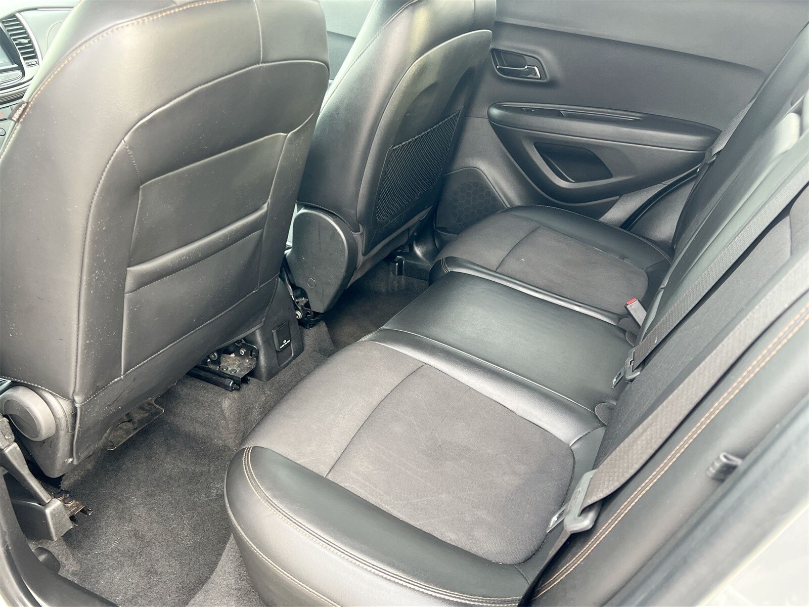 Thumbnail: 2017 Chevrolet Trax - 19