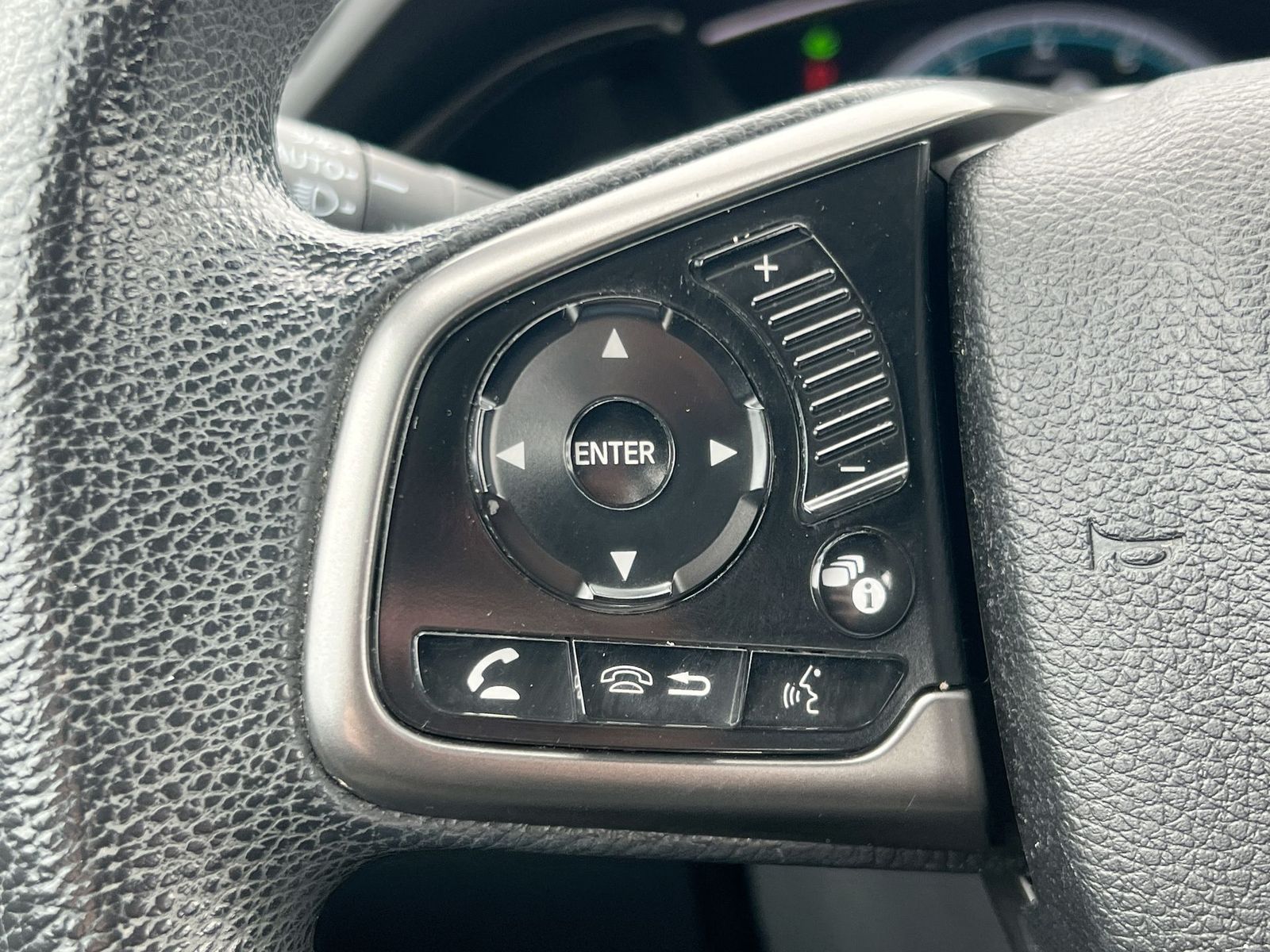 Thumbnail: 2017 Honda Civic - 22