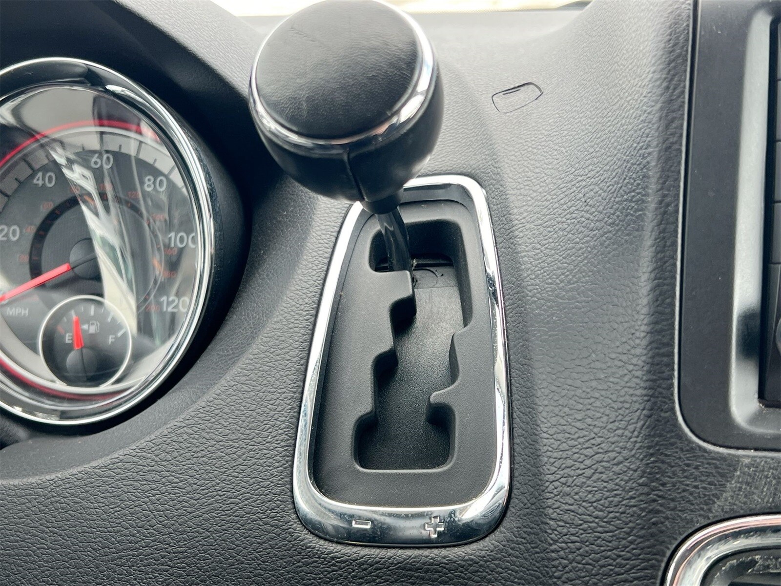 Thumbnail: 2018 Dodge Grand Caravan - 31