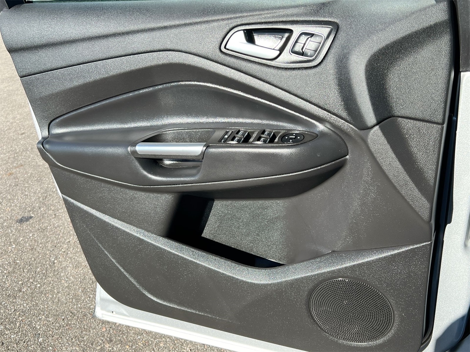 Thumbnail: 2019 Ford Escape - 30