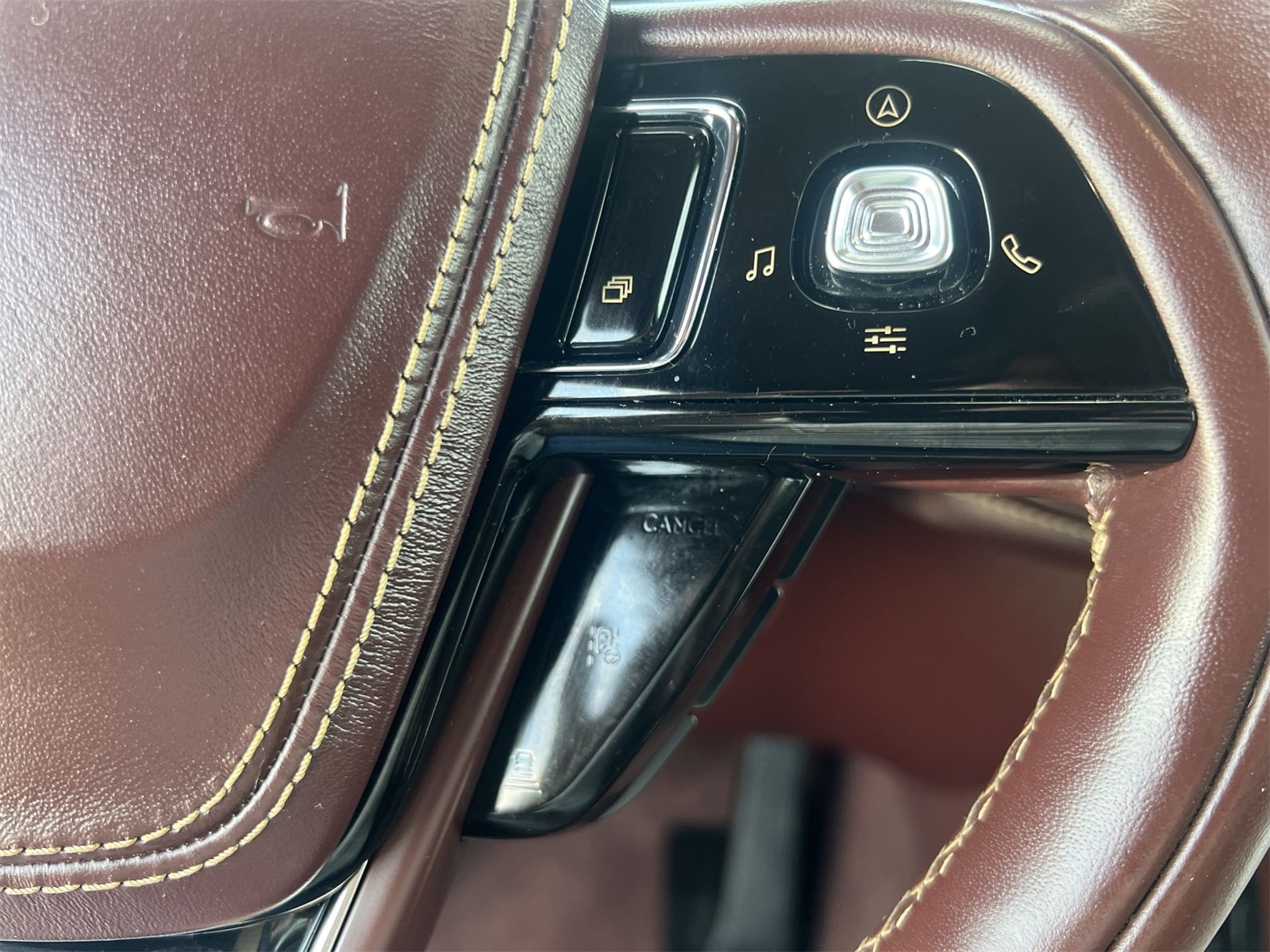 2020 Lincoln Aviator Black Label 27