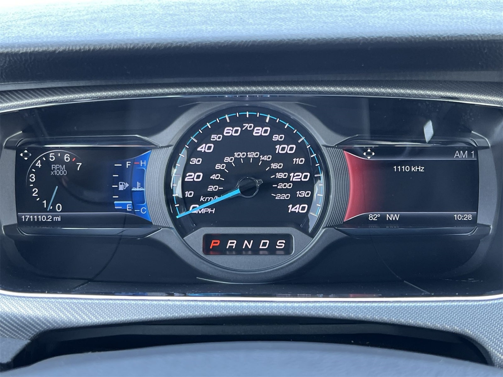 Thumbnail: 2017 Ford Taurus - 32