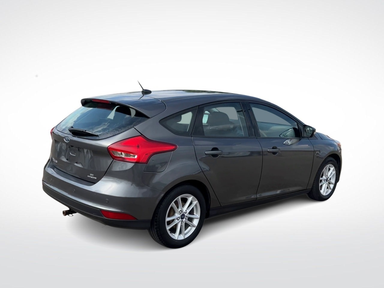 Thumbnail: 2015 Ford Focus - 8