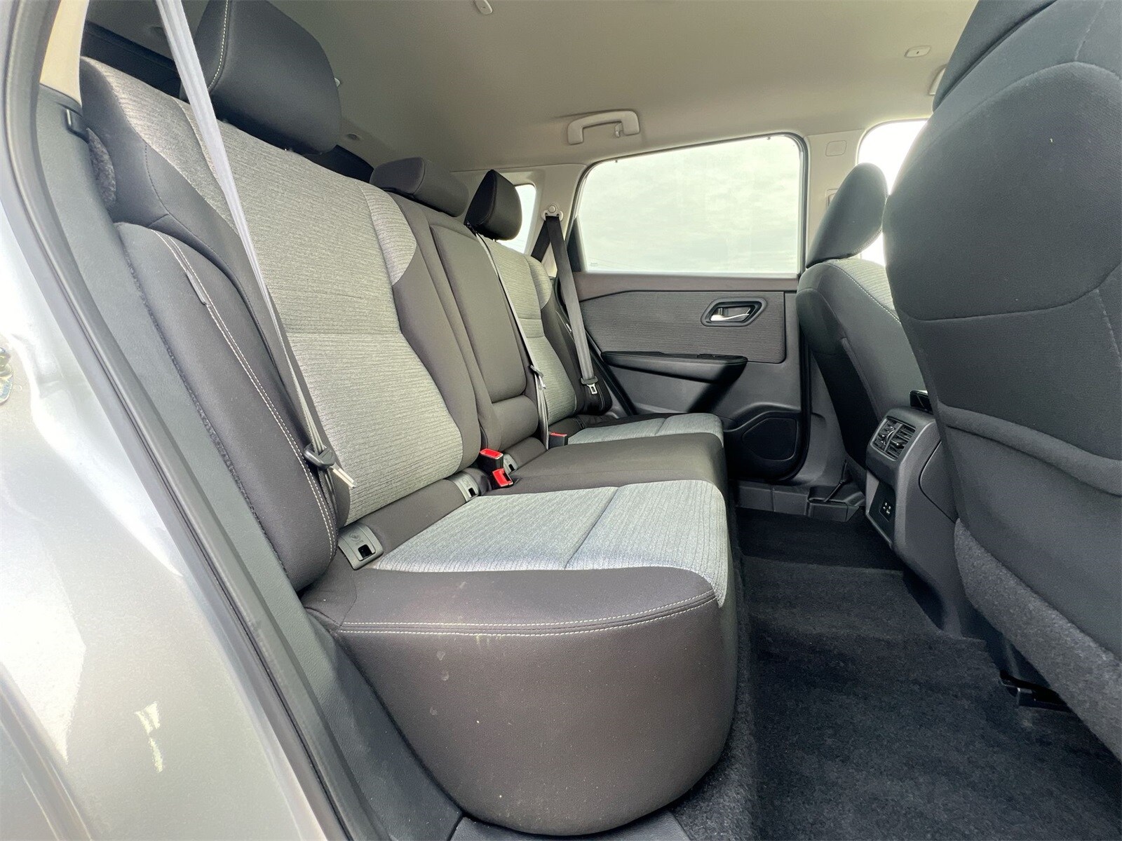 Thumbnail: 2023 Nissan Rogue - 20