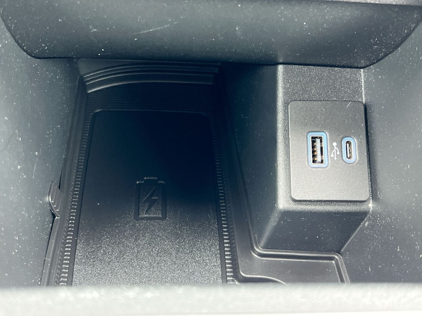 Thumbnail: 2023 Ford Edge - 30