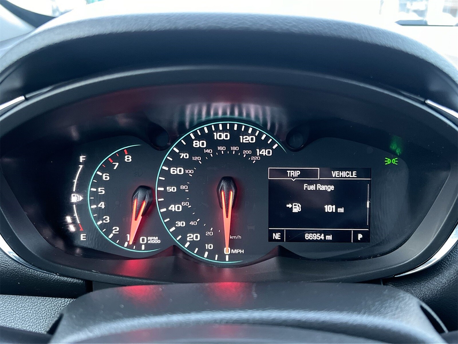 Thumbnail: 2019 Chevrolet Trax - 33